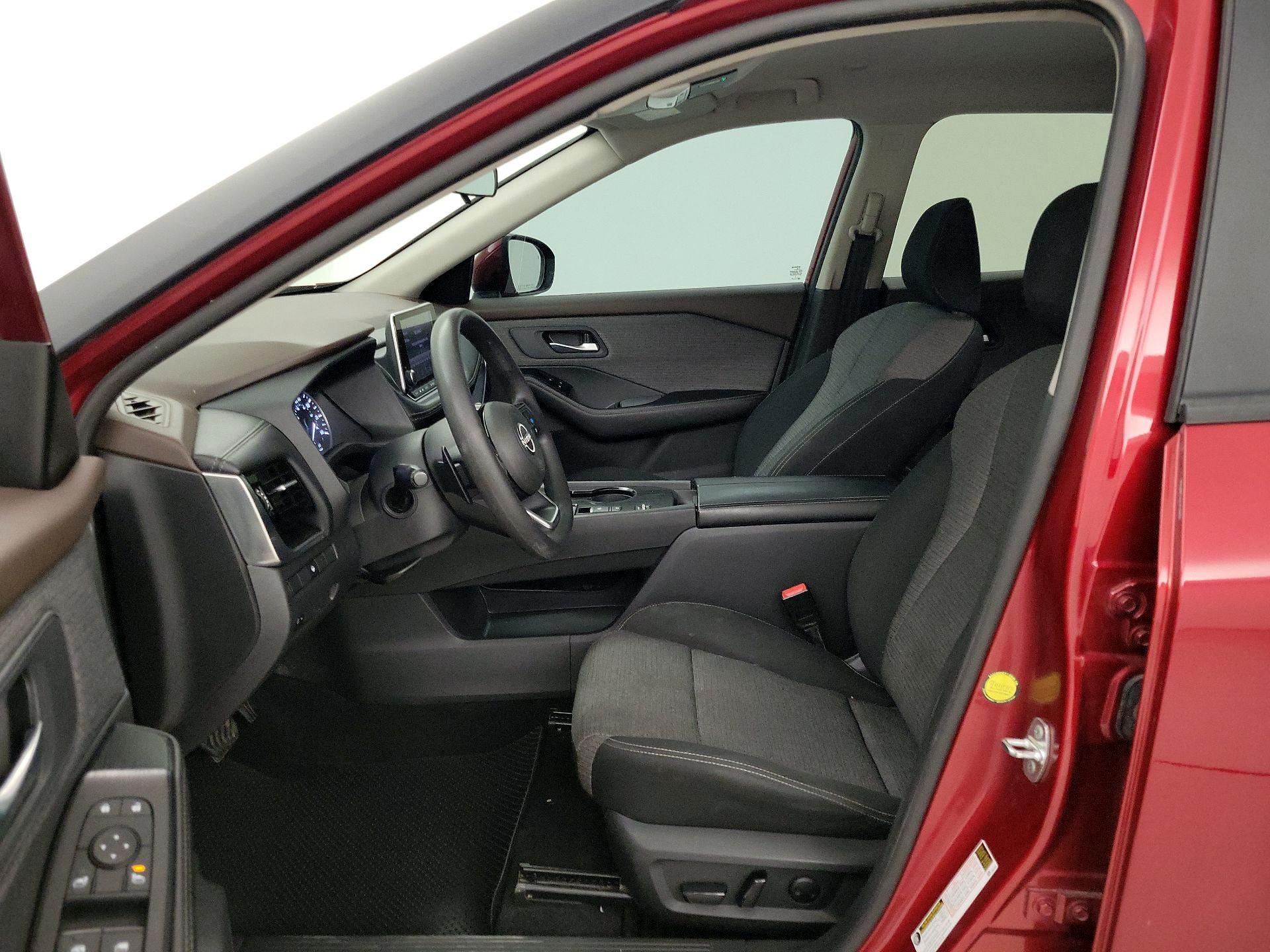 Thumbnail: 2023 Nissan Rogue - 11
