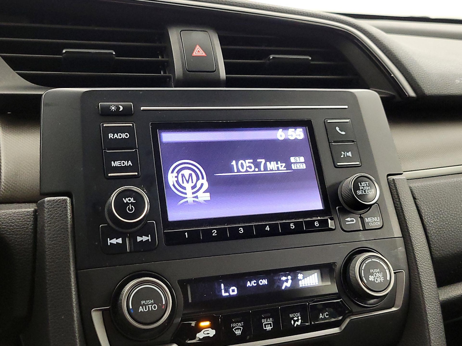 2020 Honda Civic Hatchback LX - Photo 16