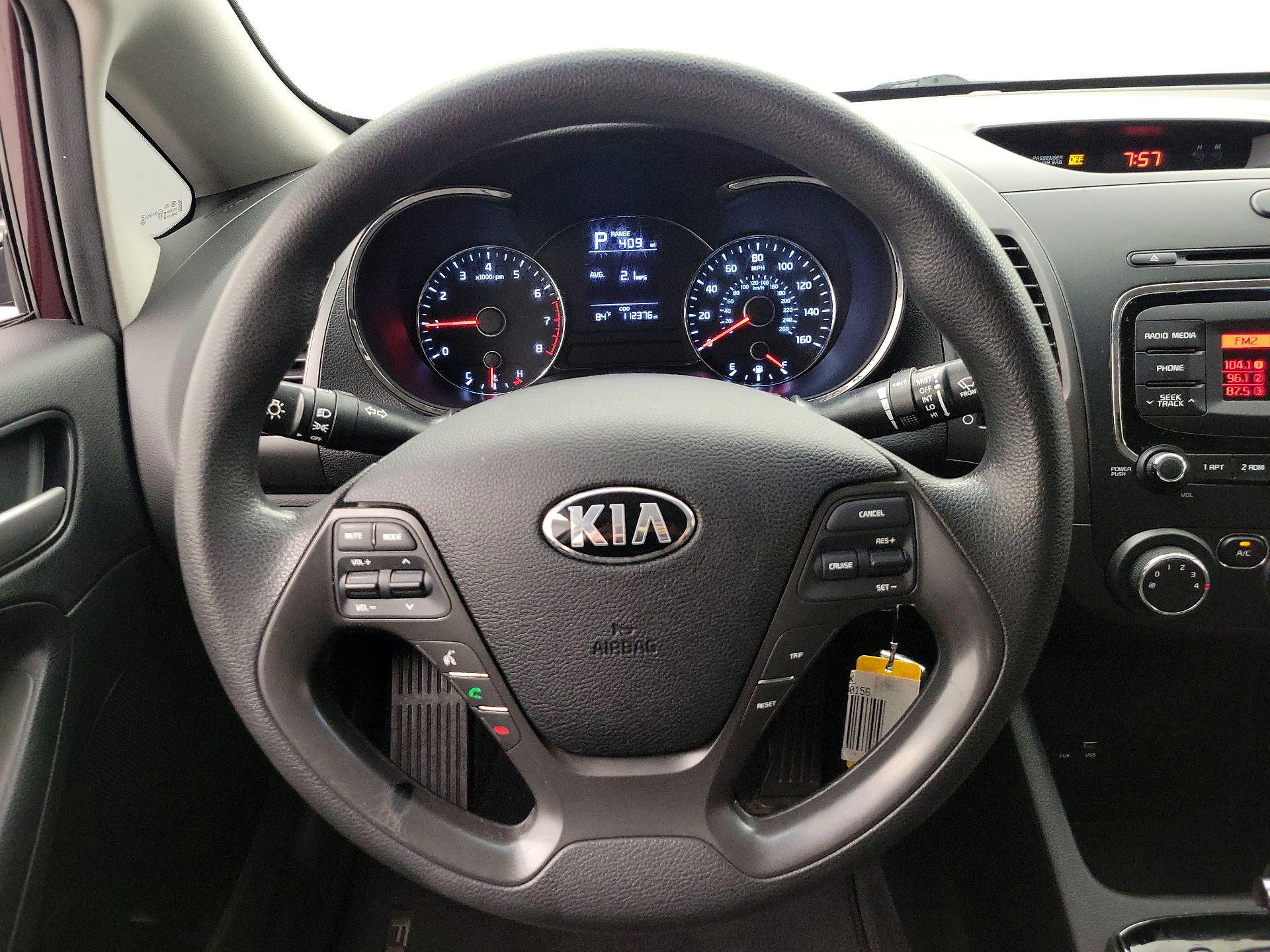 Thumbnail: 2018 Kia Forte - 10