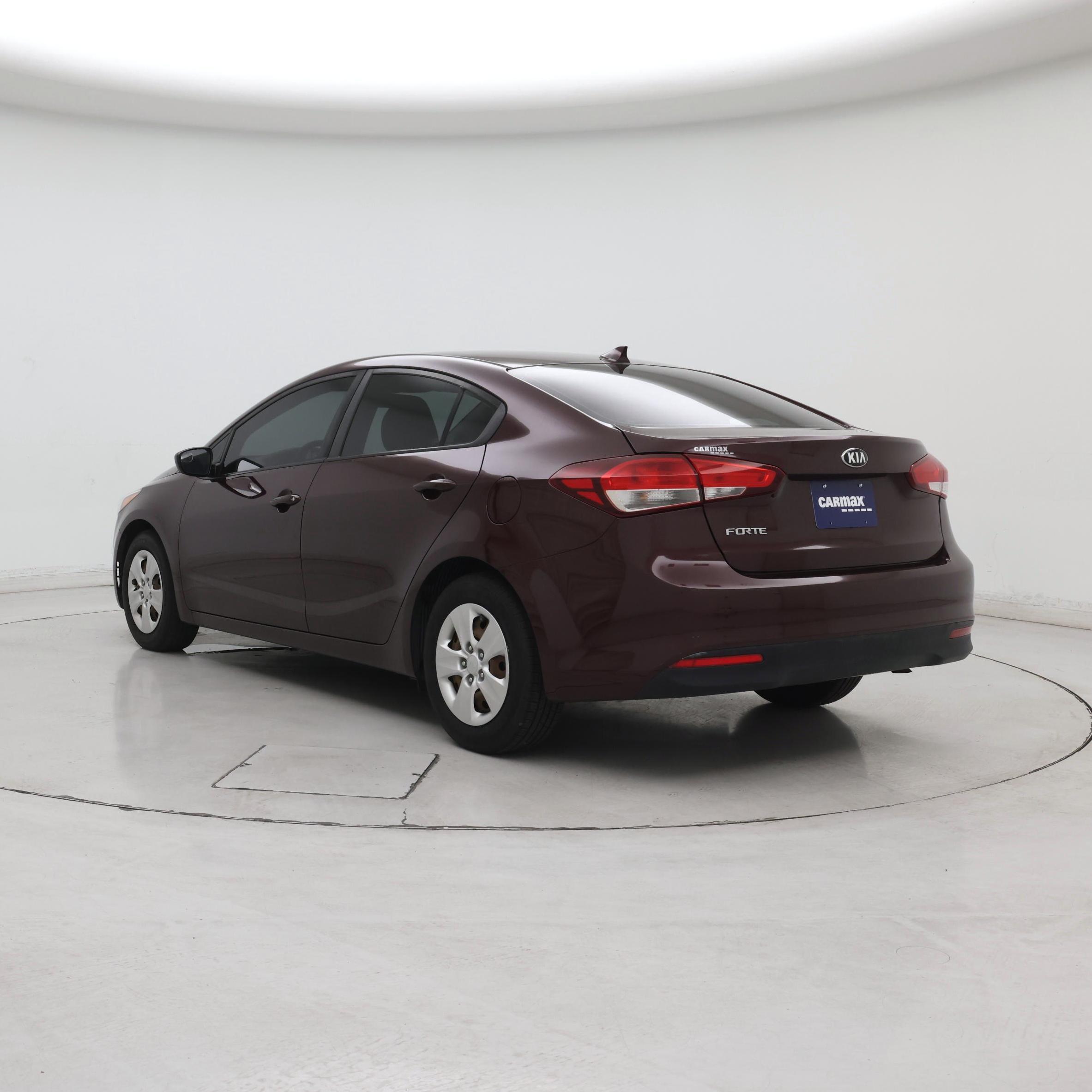 Thumbnail: 2018 Kia Forte - 2
