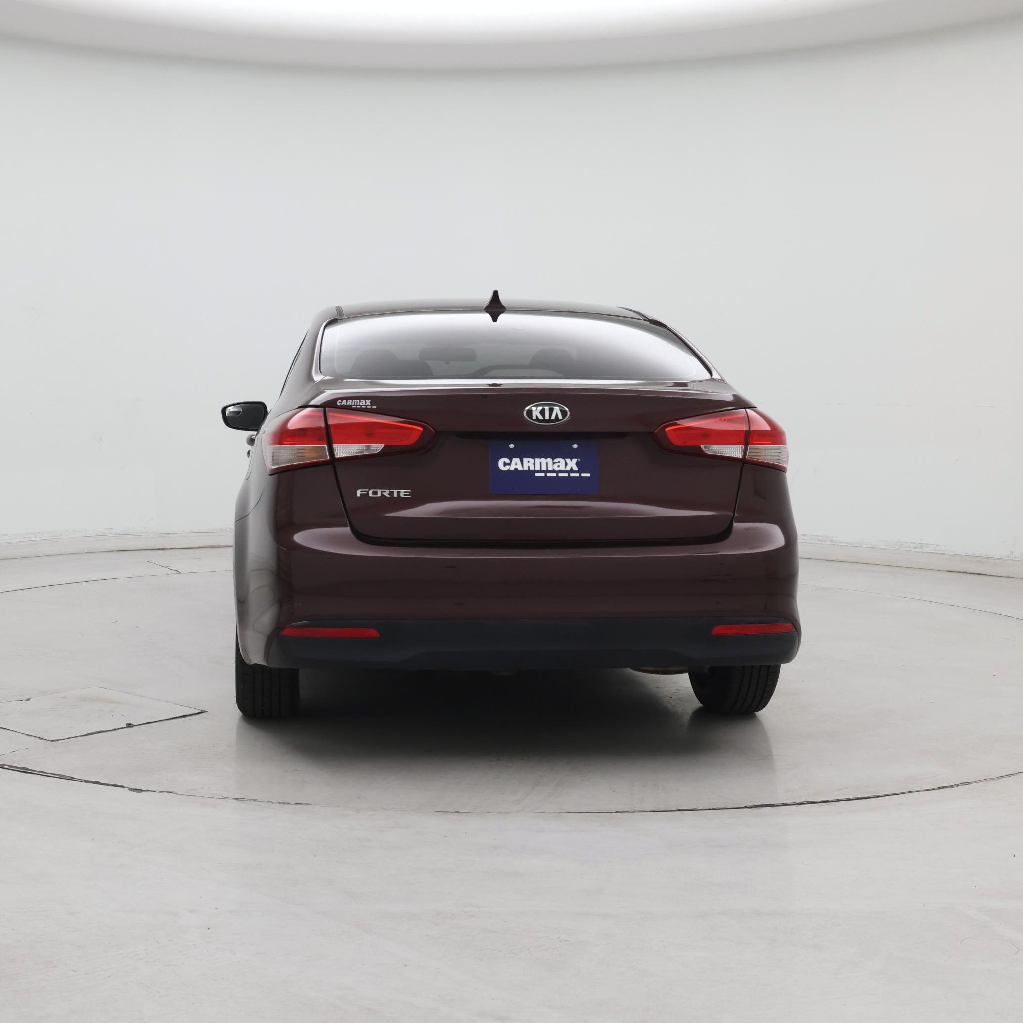 Thumbnail: 2018 Kia Forte - 6