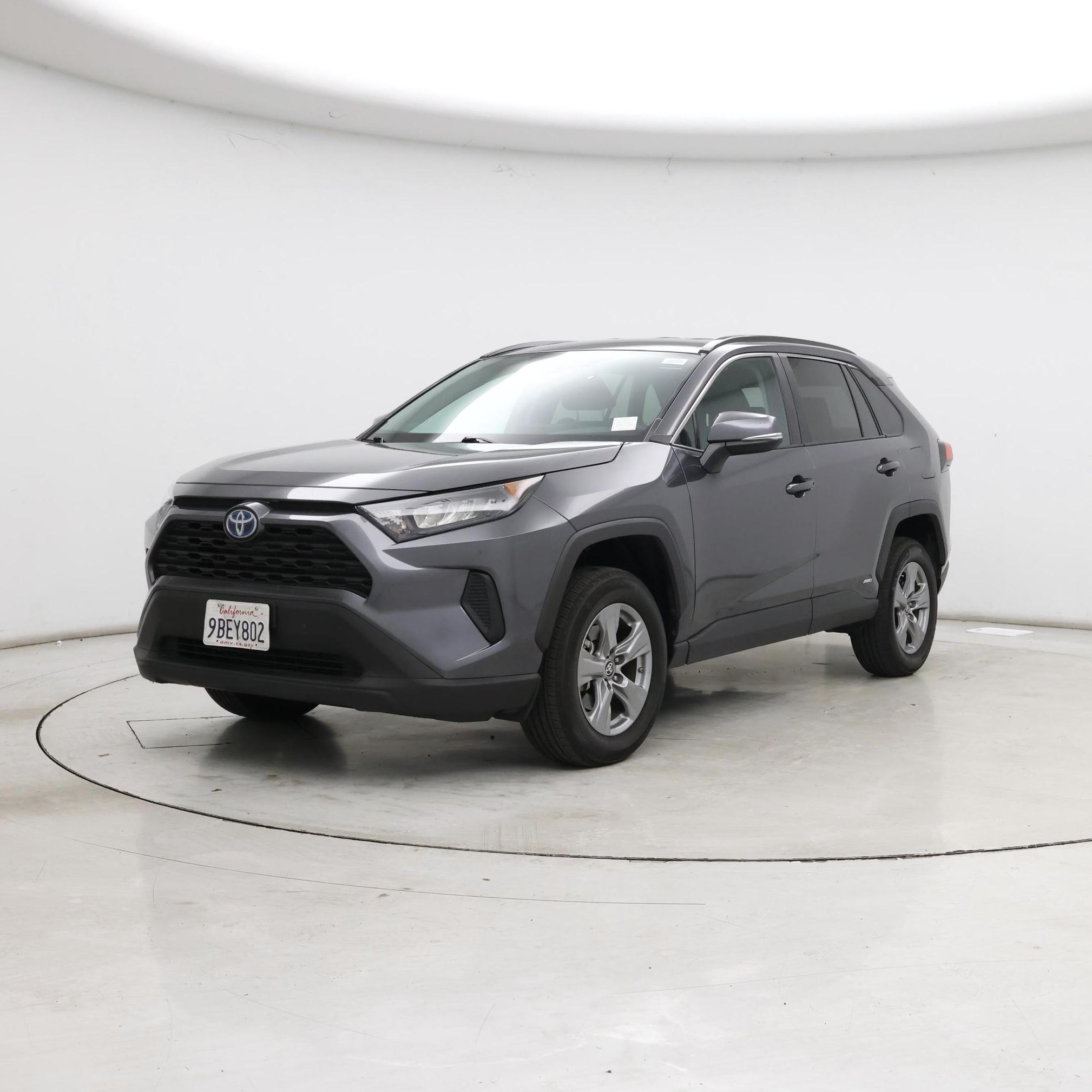 Thumbnail: 2022 Toyota RAV4 - 4