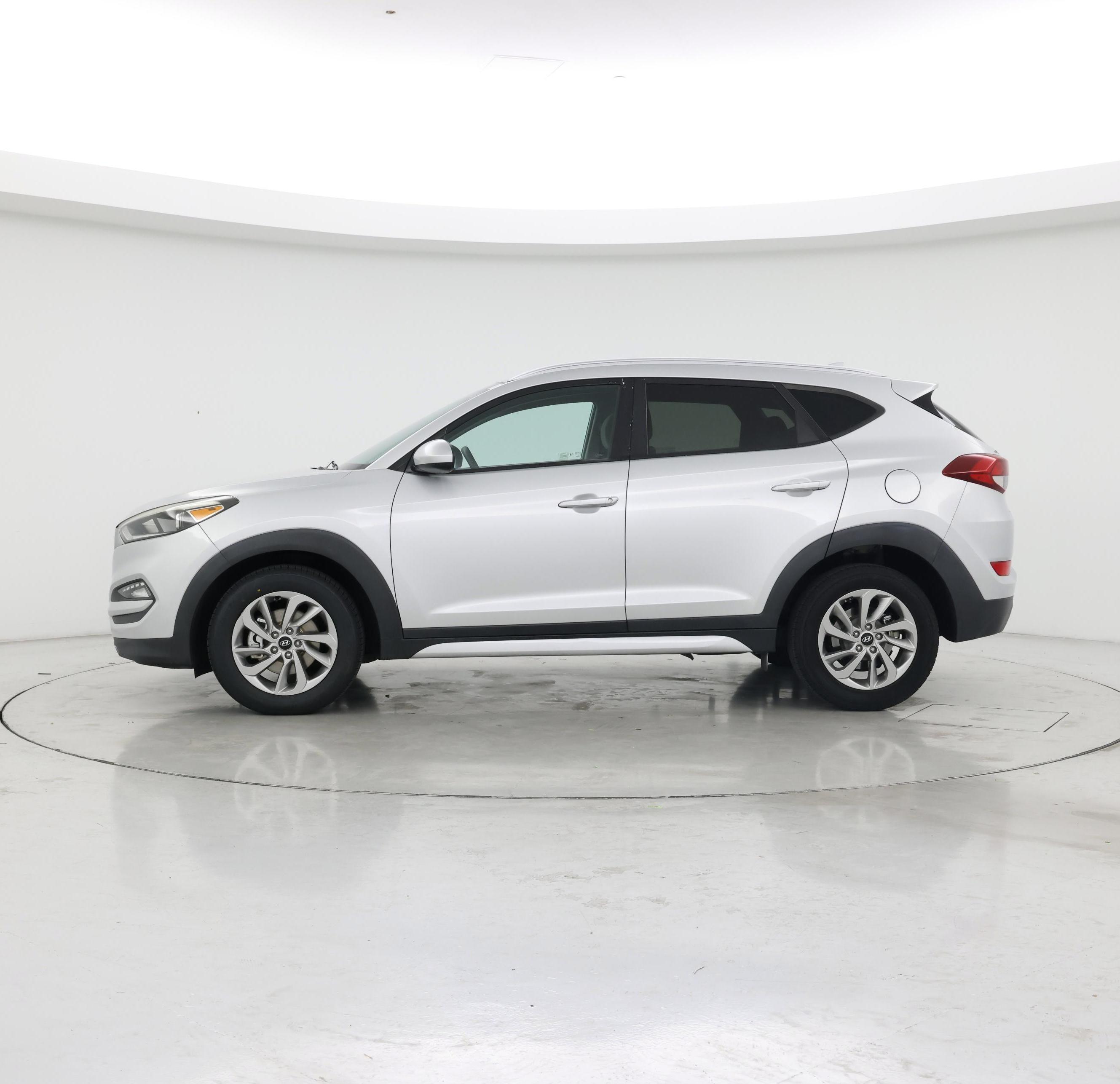Thumbnail: 2018 Hyundai Tucson - 3