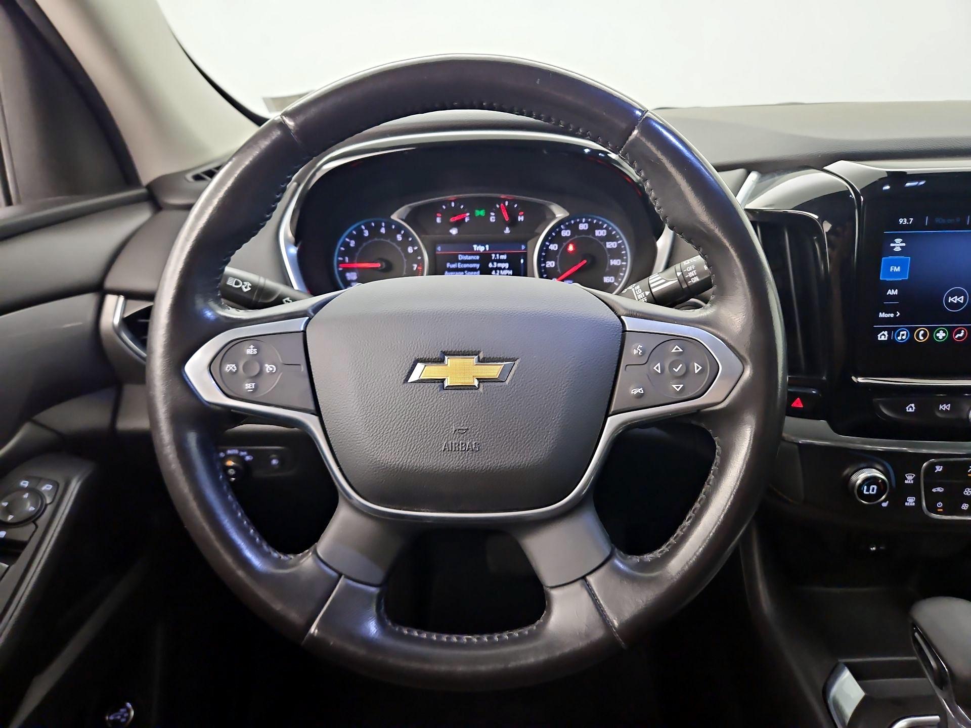 Thumbnail: 2021 Chevrolet Traverse - 10