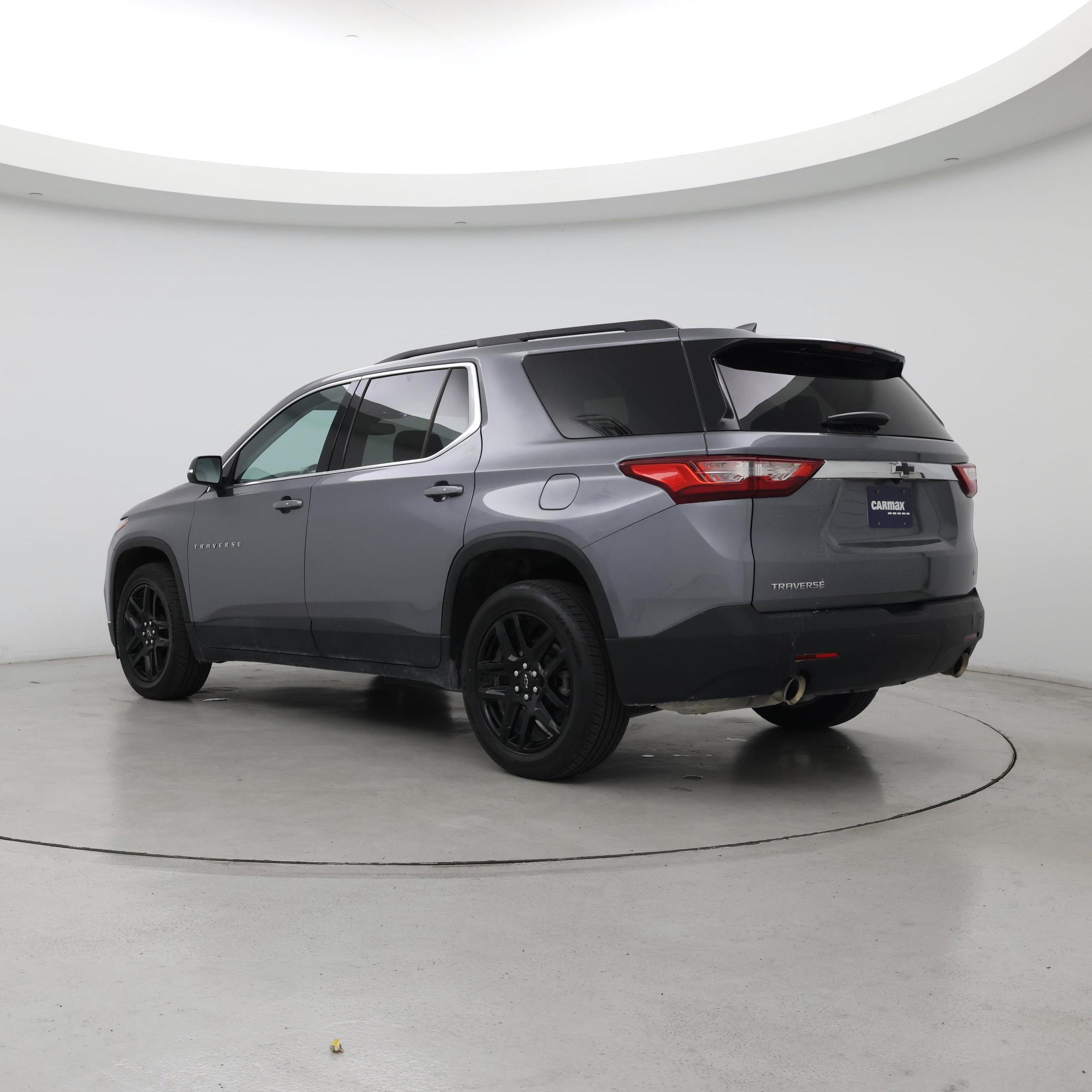 Thumbnail: 2021 Chevrolet Traverse - 2