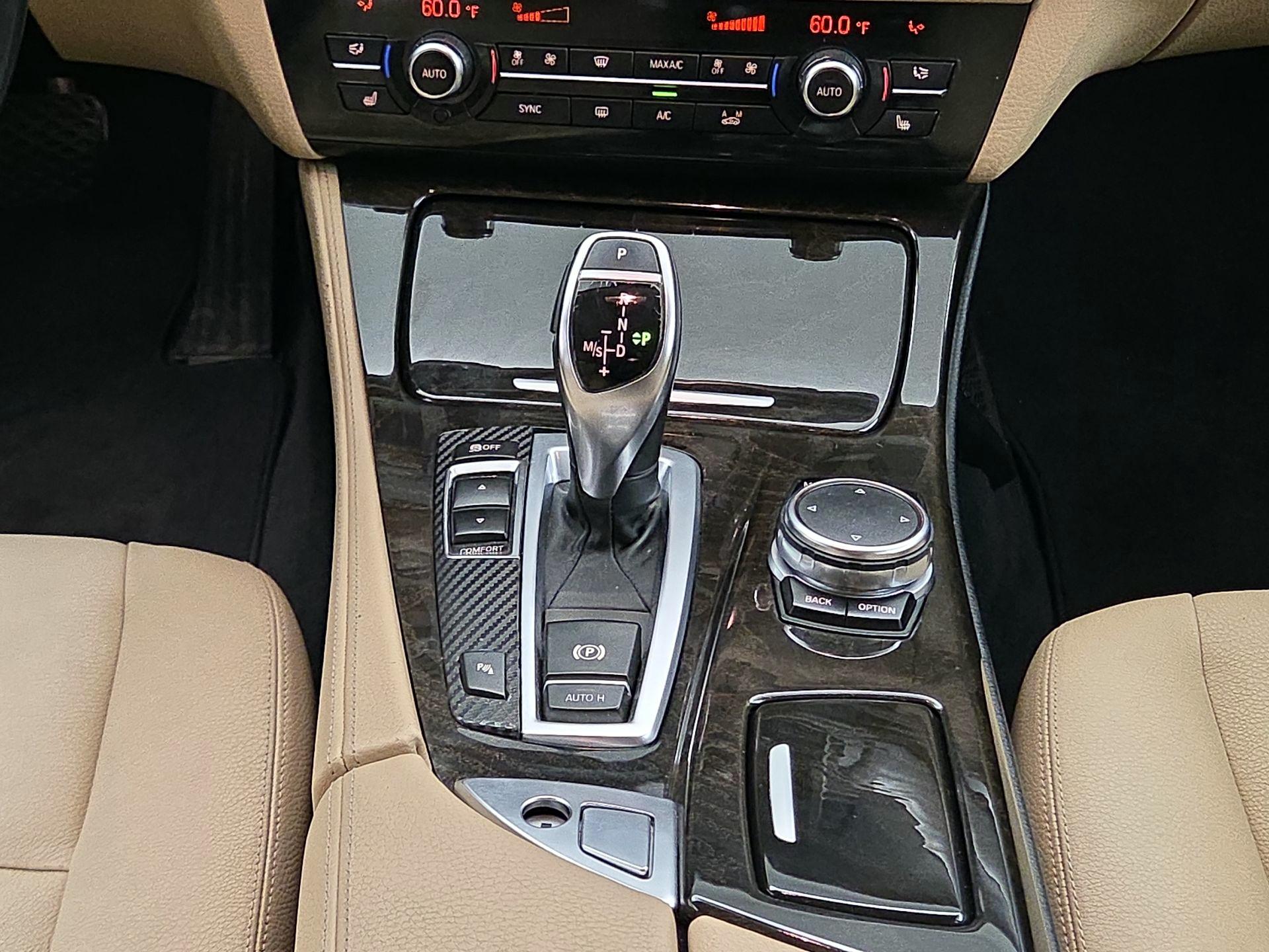 Thumbnail: 2016 BMW 5 Series - 18