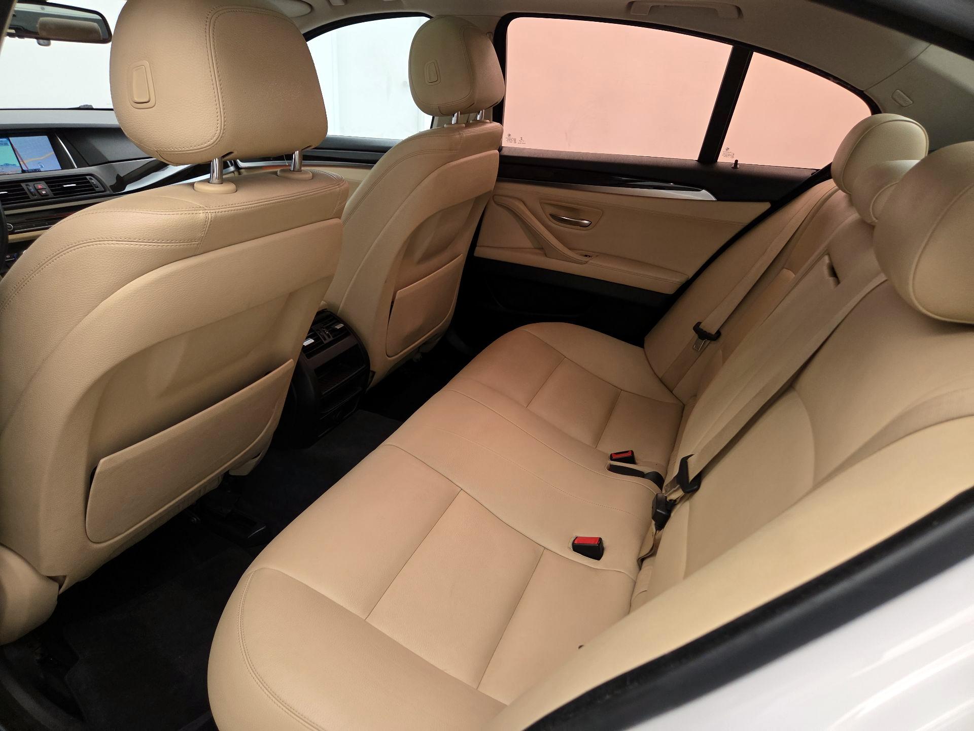 Thumbnail: 2016 BMW 5 Series - 20
