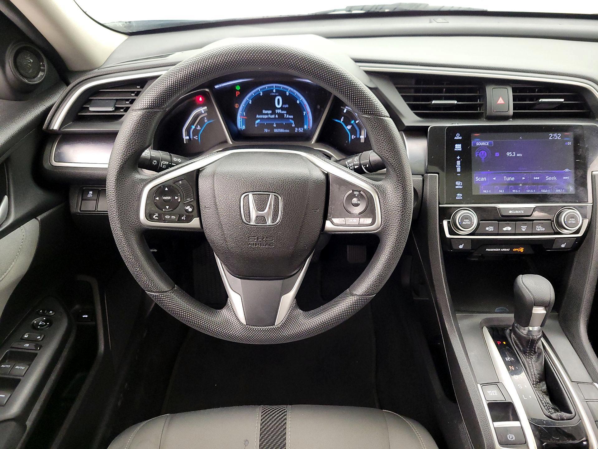 Thumbnail: 2016 Honda Civic - 10