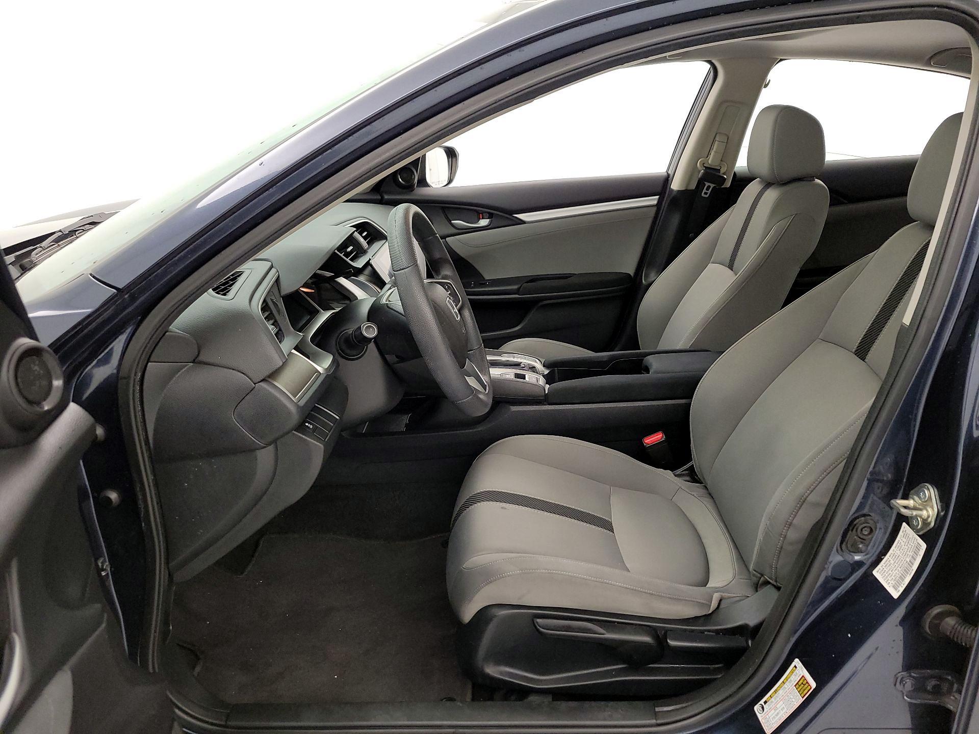 Thumbnail: 2016 Honda Civic - 11