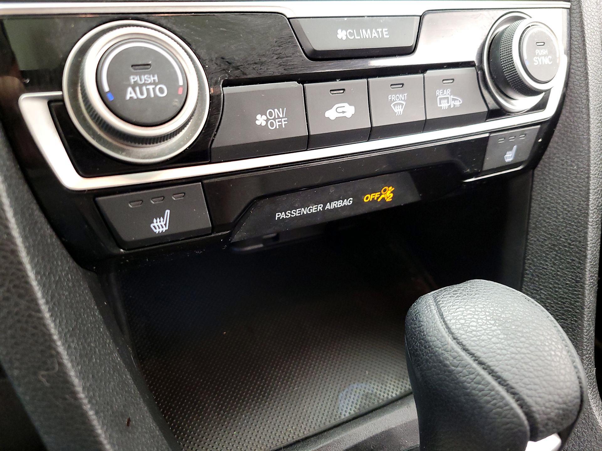Thumbnail: 2016 Honda Civic - 16