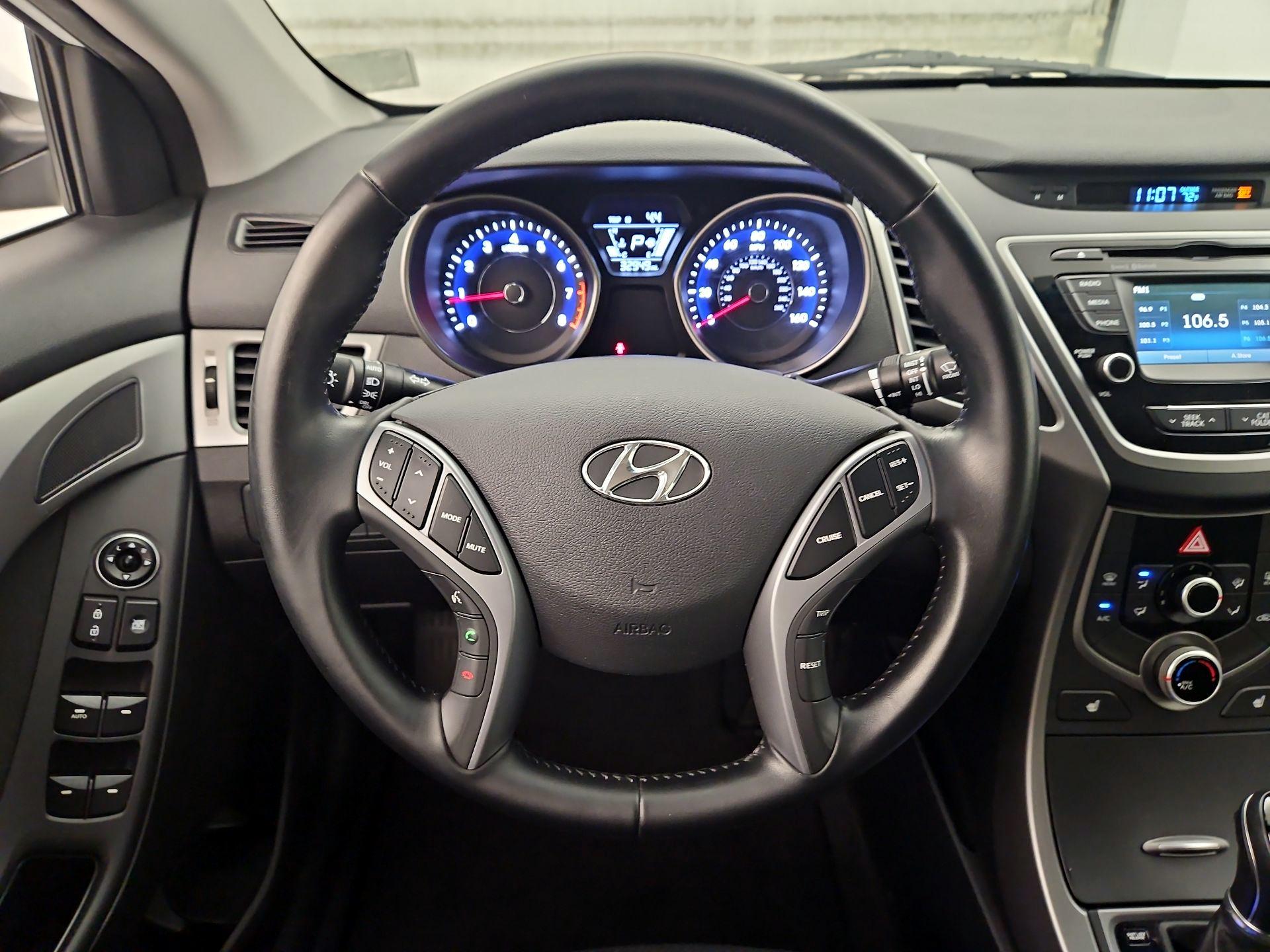 Thumbnail: 2016 Hyundai Elantra - 10