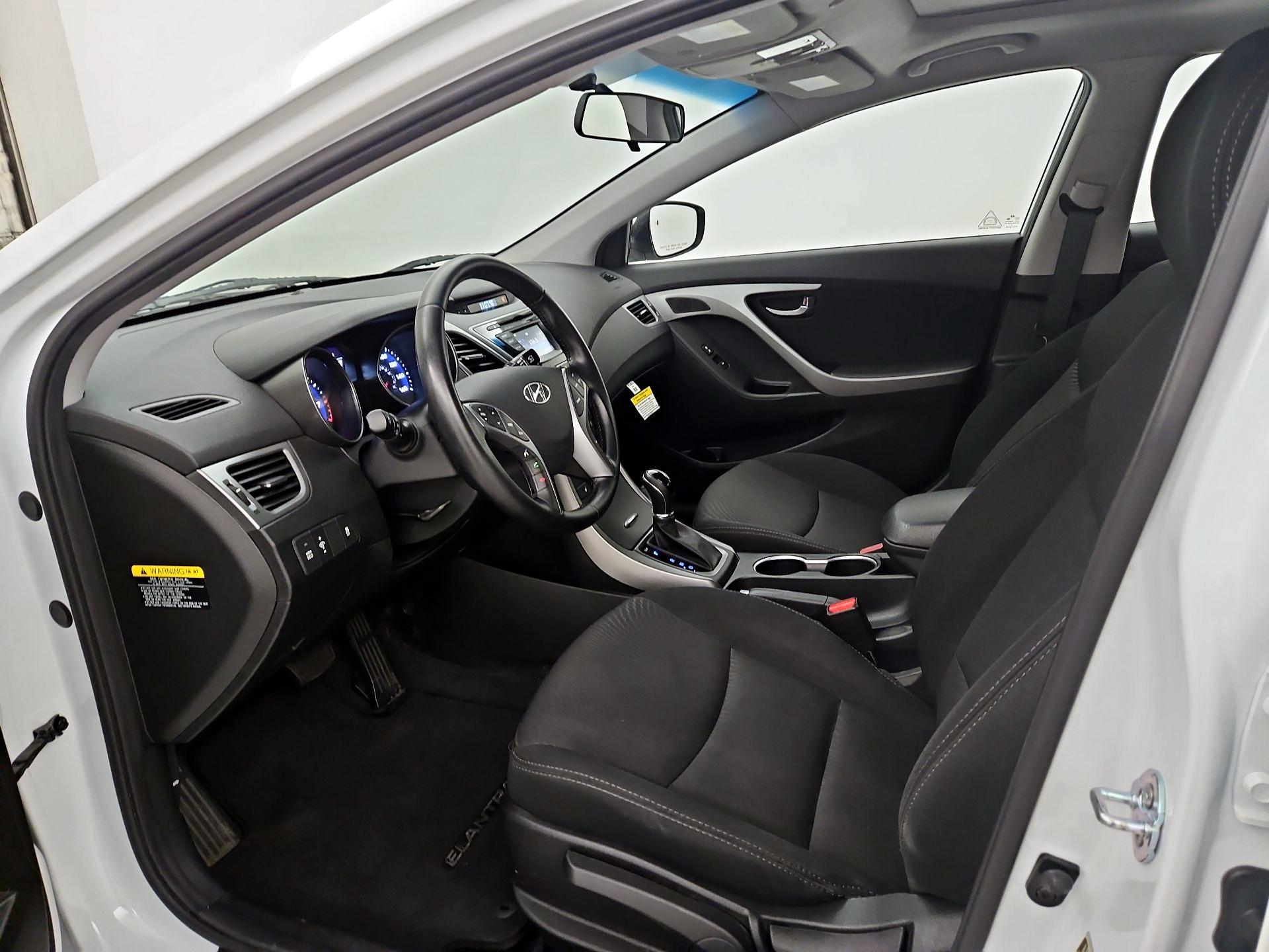 Thumbnail: 2016 Hyundai Elantra - 11