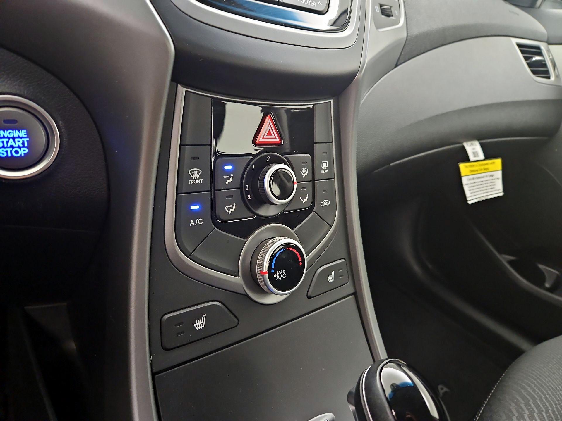 Thumbnail: 2016 Hyundai Elantra - 16