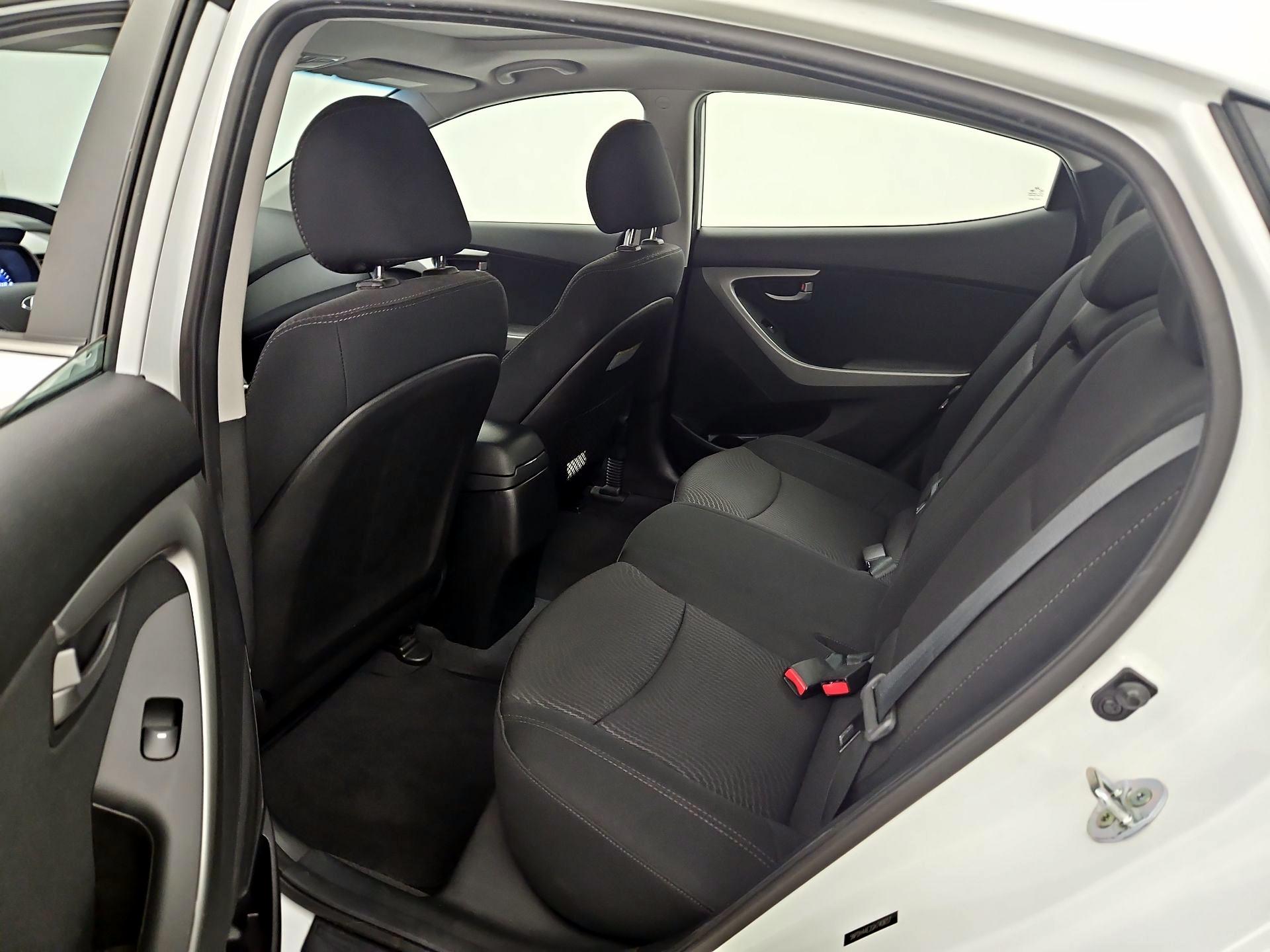 Thumbnail: 2016 Hyundai Elantra - 19