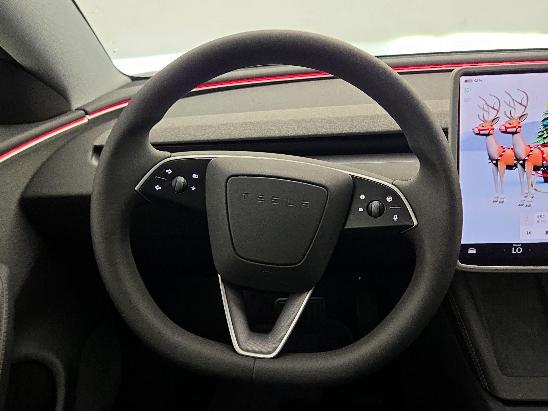 Thumbnail: 2024 Tesla Model 3 - 10