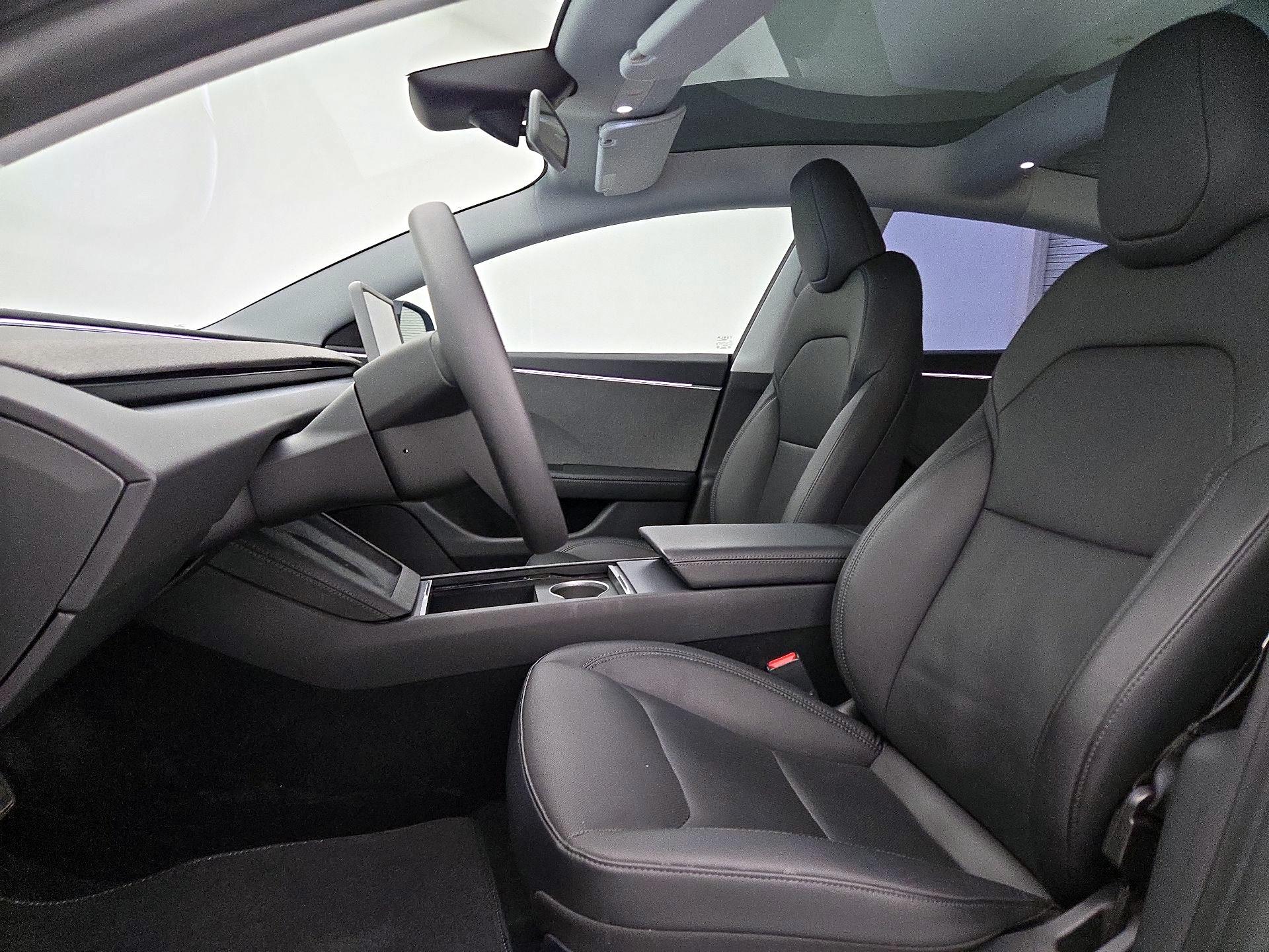Thumbnail: 2024 Tesla Model 3 - 11