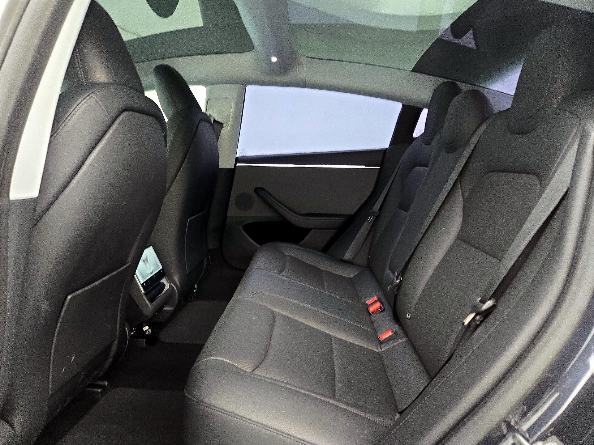 Thumbnail: 2024 Tesla Model 3 - 19