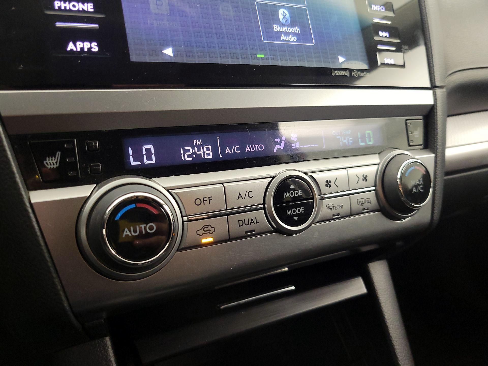 Thumbnail: 2016 Subaru Outback - 16