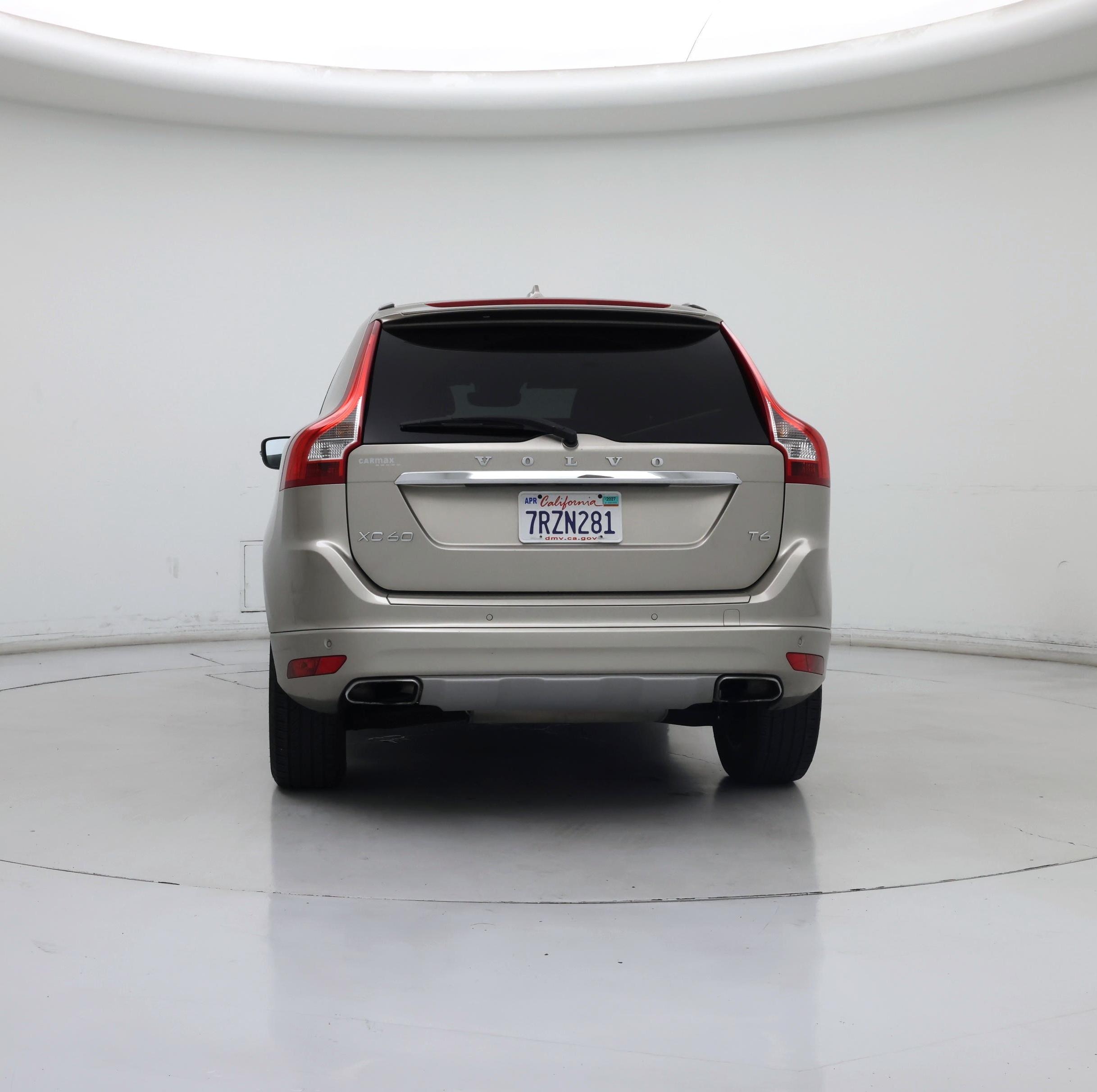 Thumbnail: 2016 Volvo XC60 - 6