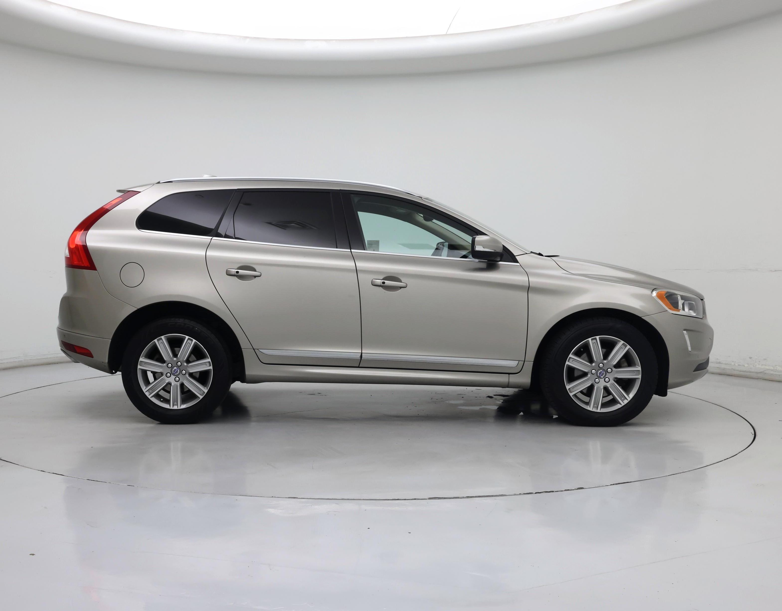 Thumbnail: 2016 Volvo XC60 - 7