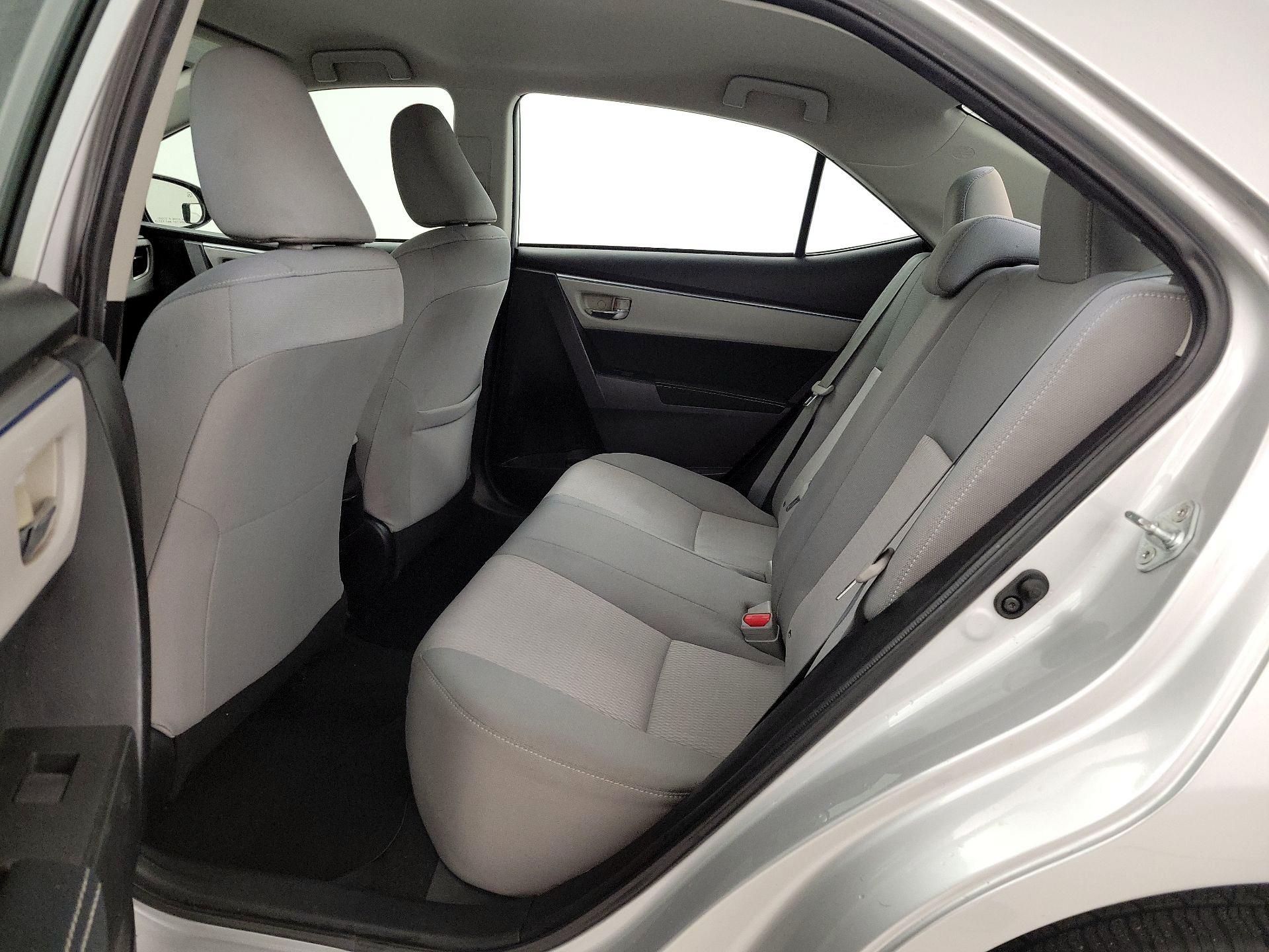 Thumbnail: 2014 Toyota Corolla - 18