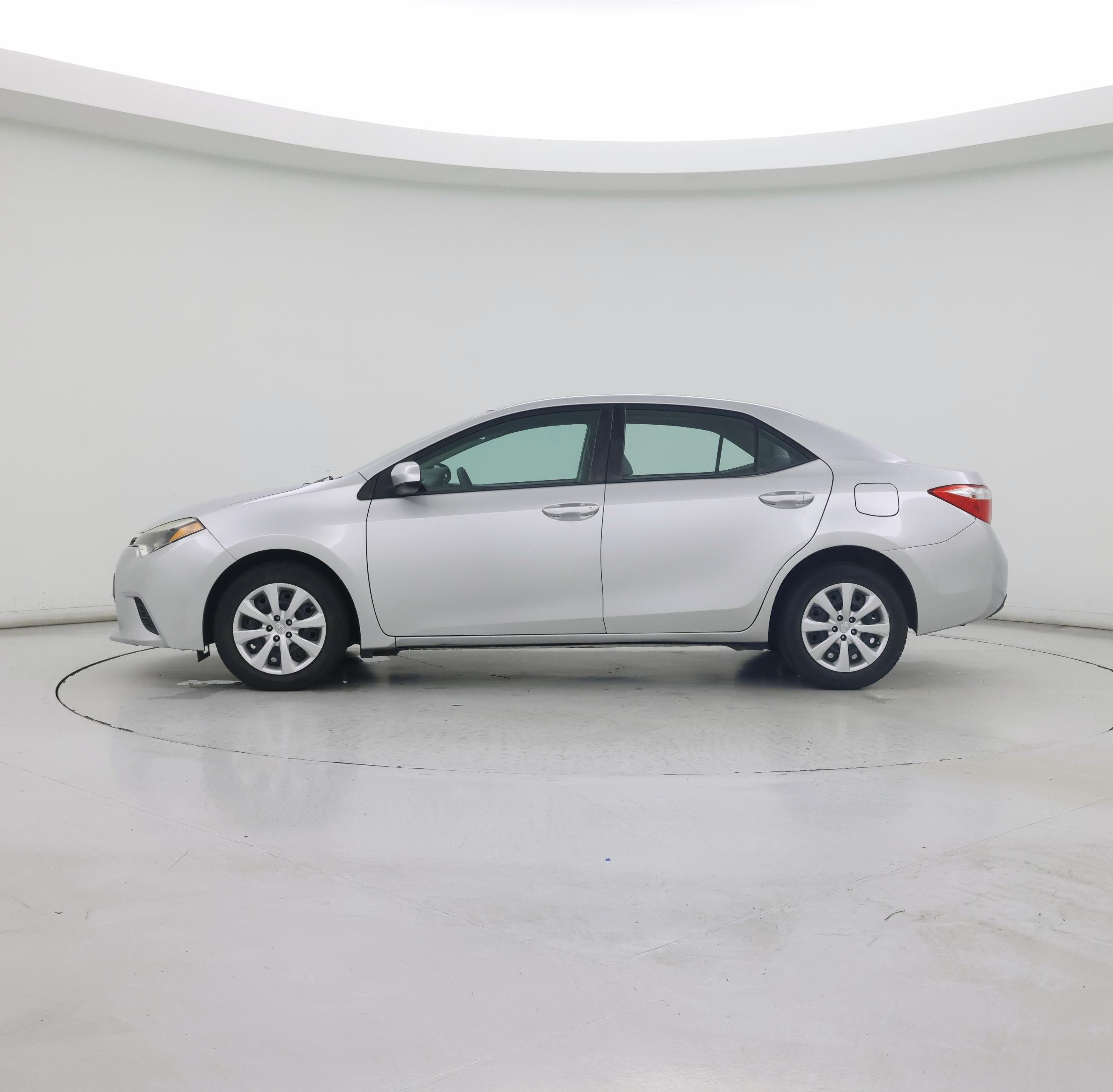 Thumbnail: 2014 Toyota Corolla - 3