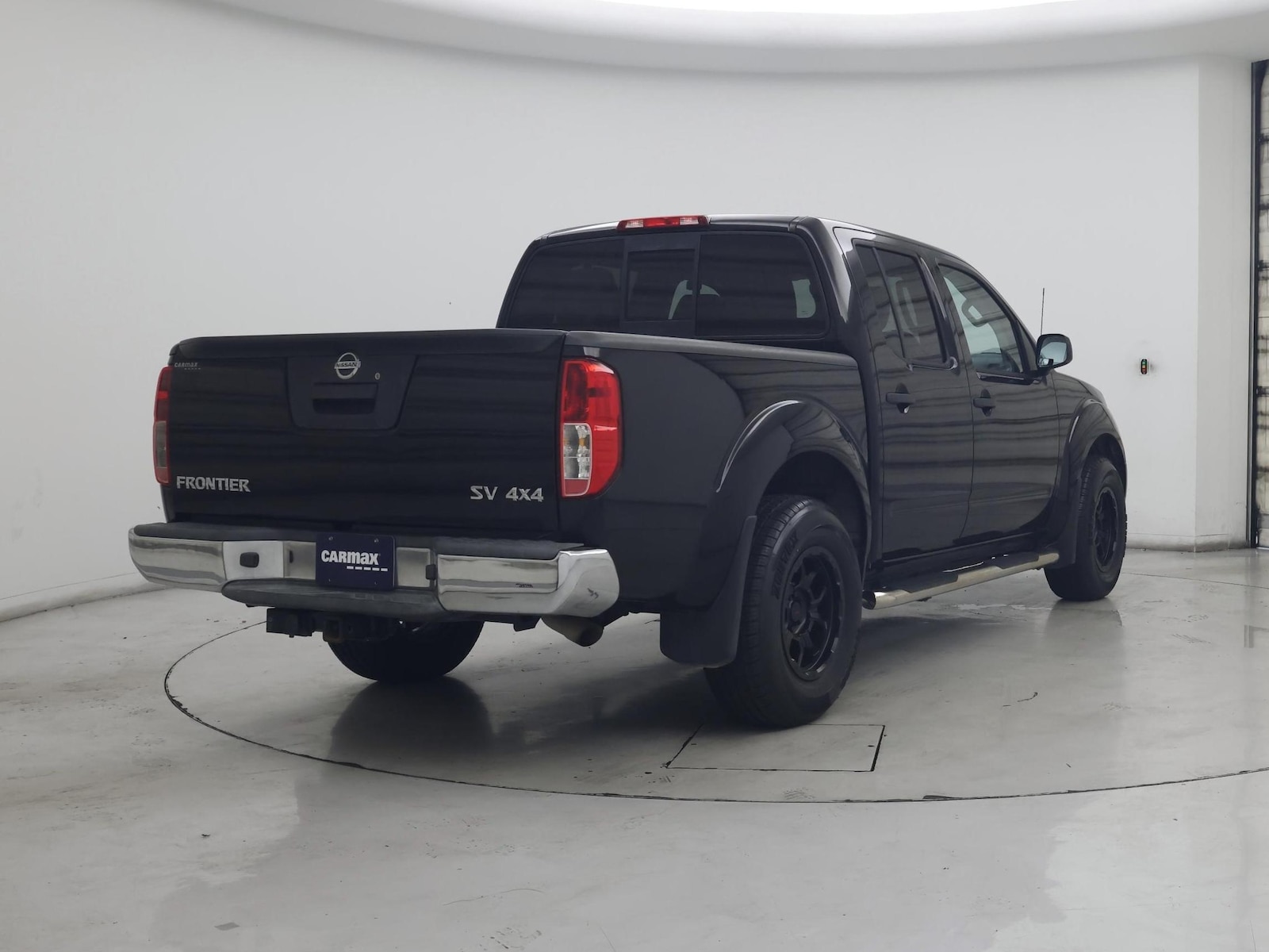 2019 Nissan Frontier SV - Photo 9