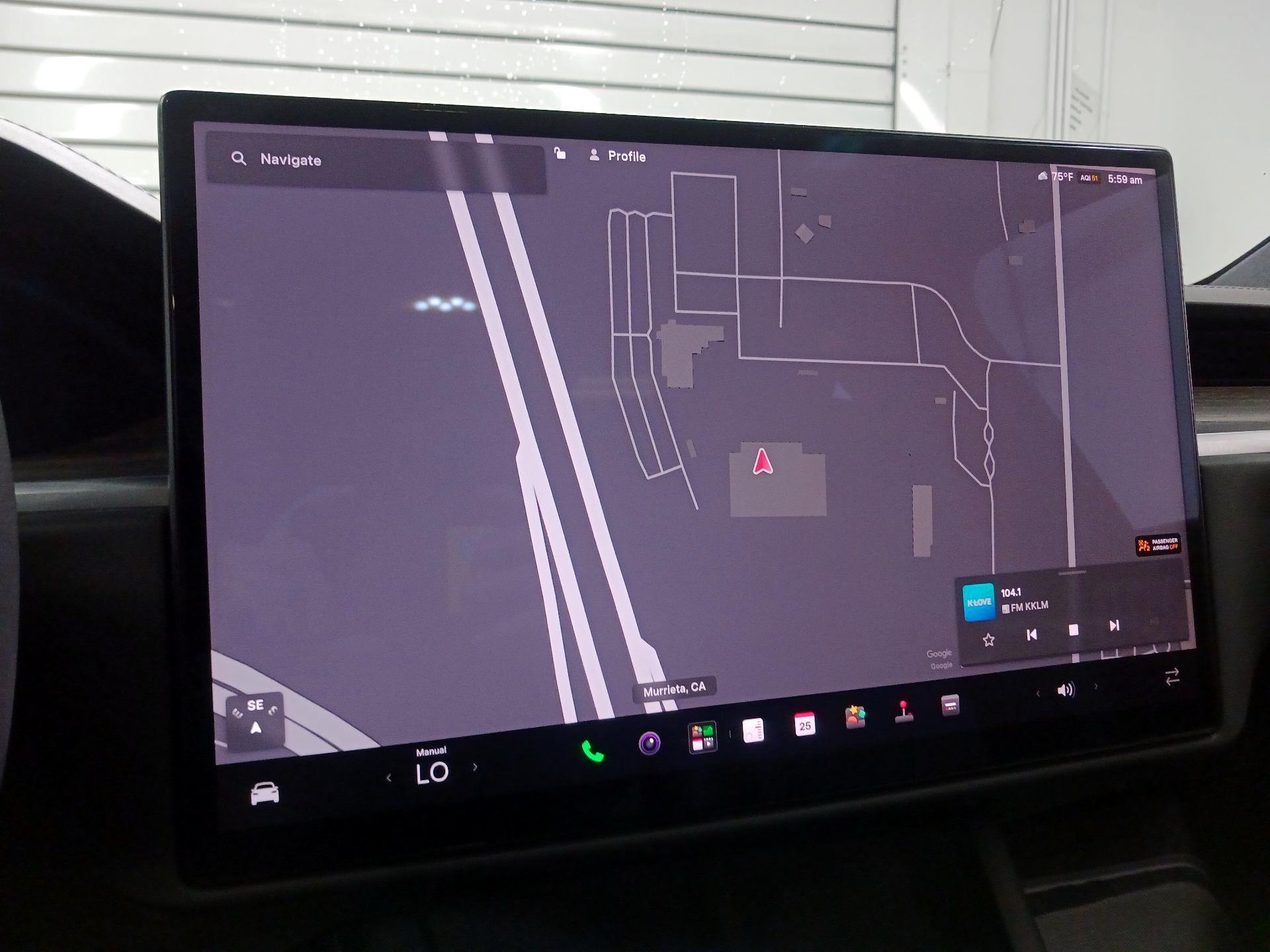 Thumbnail: 2023 Tesla Model X - 13