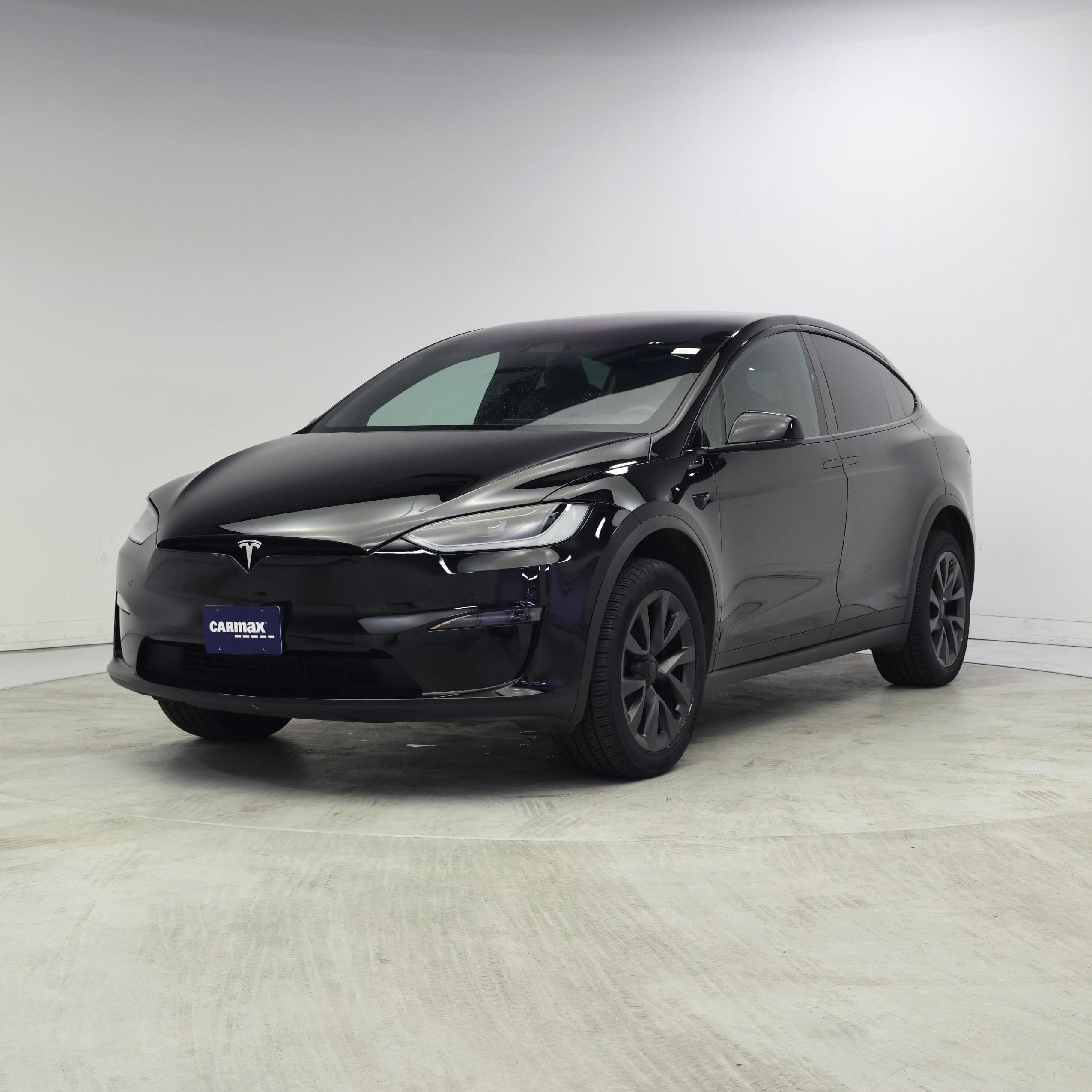 Thumbnail: 2023 Tesla Model X - 4