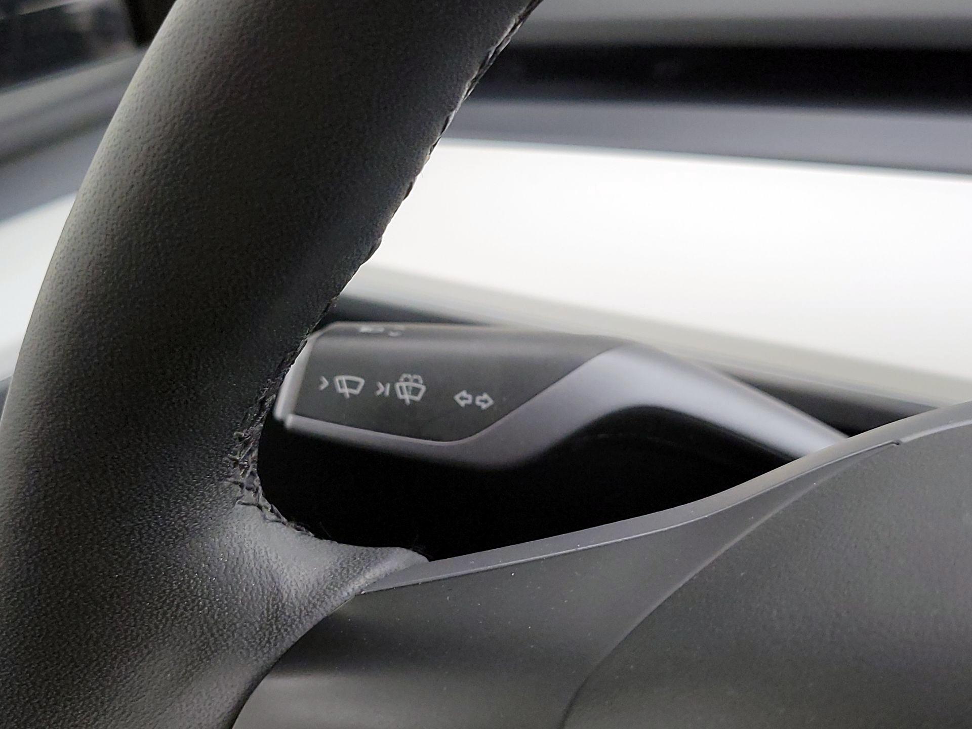 Thumbnail: 2023 Tesla Model Y - 13