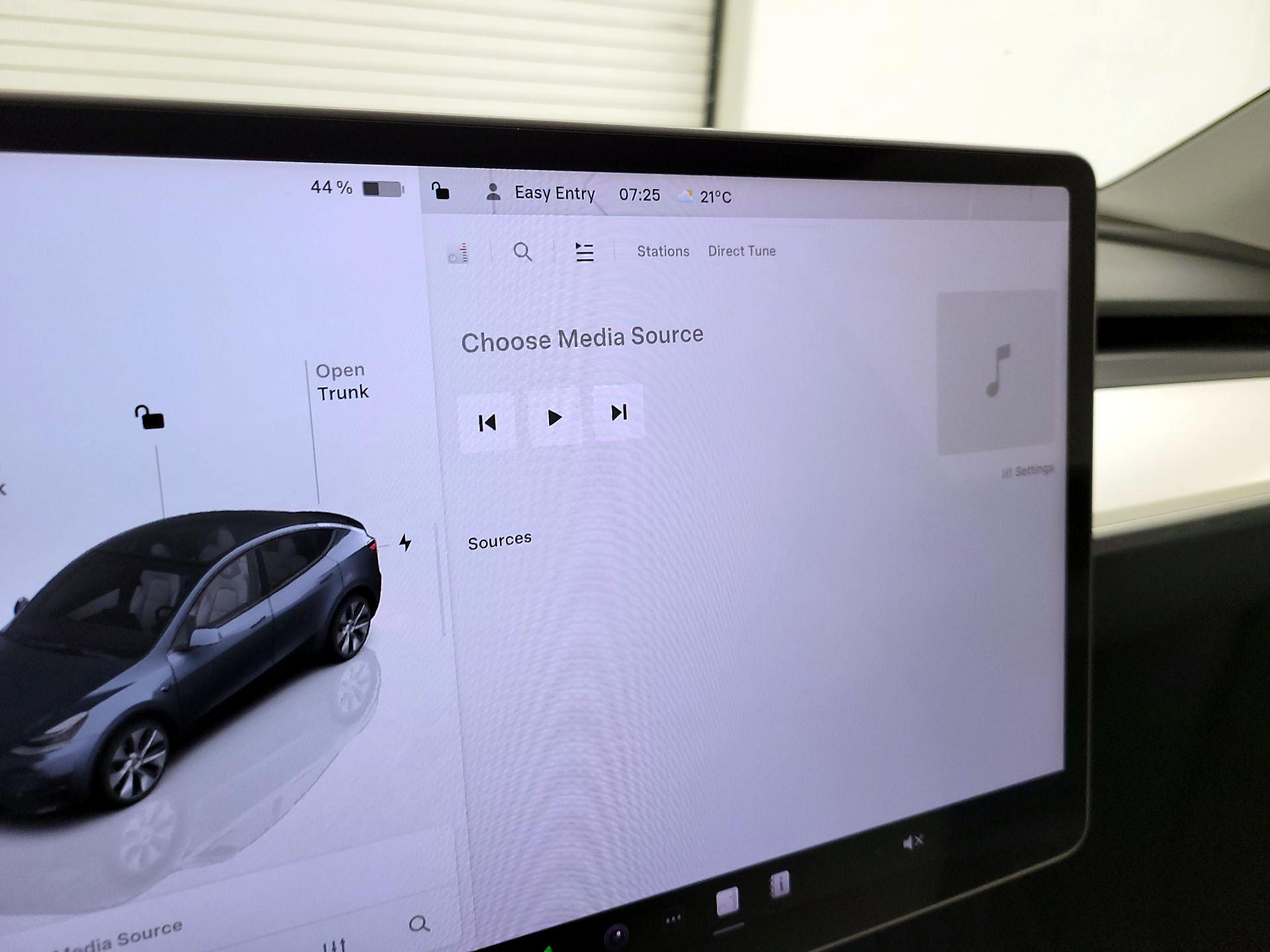 Thumbnail: 2023 Tesla Model Y - 16
