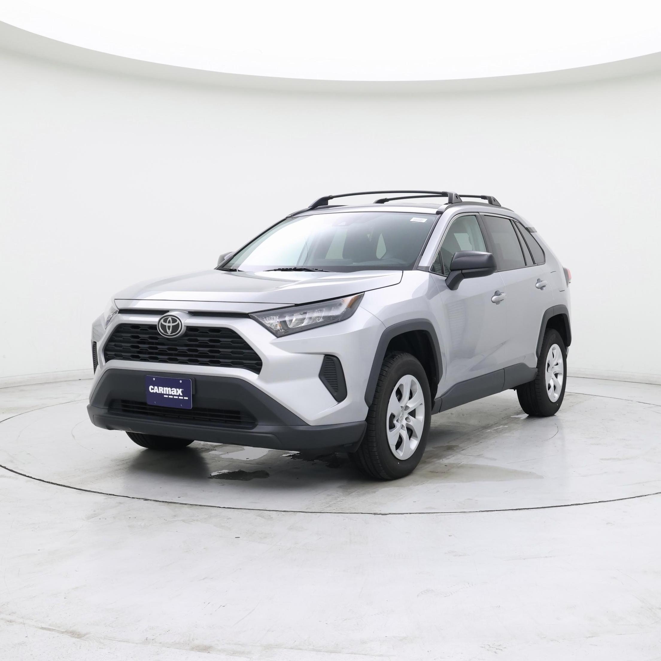 Thumbnail: 2021 Toyota RAV4 - 4