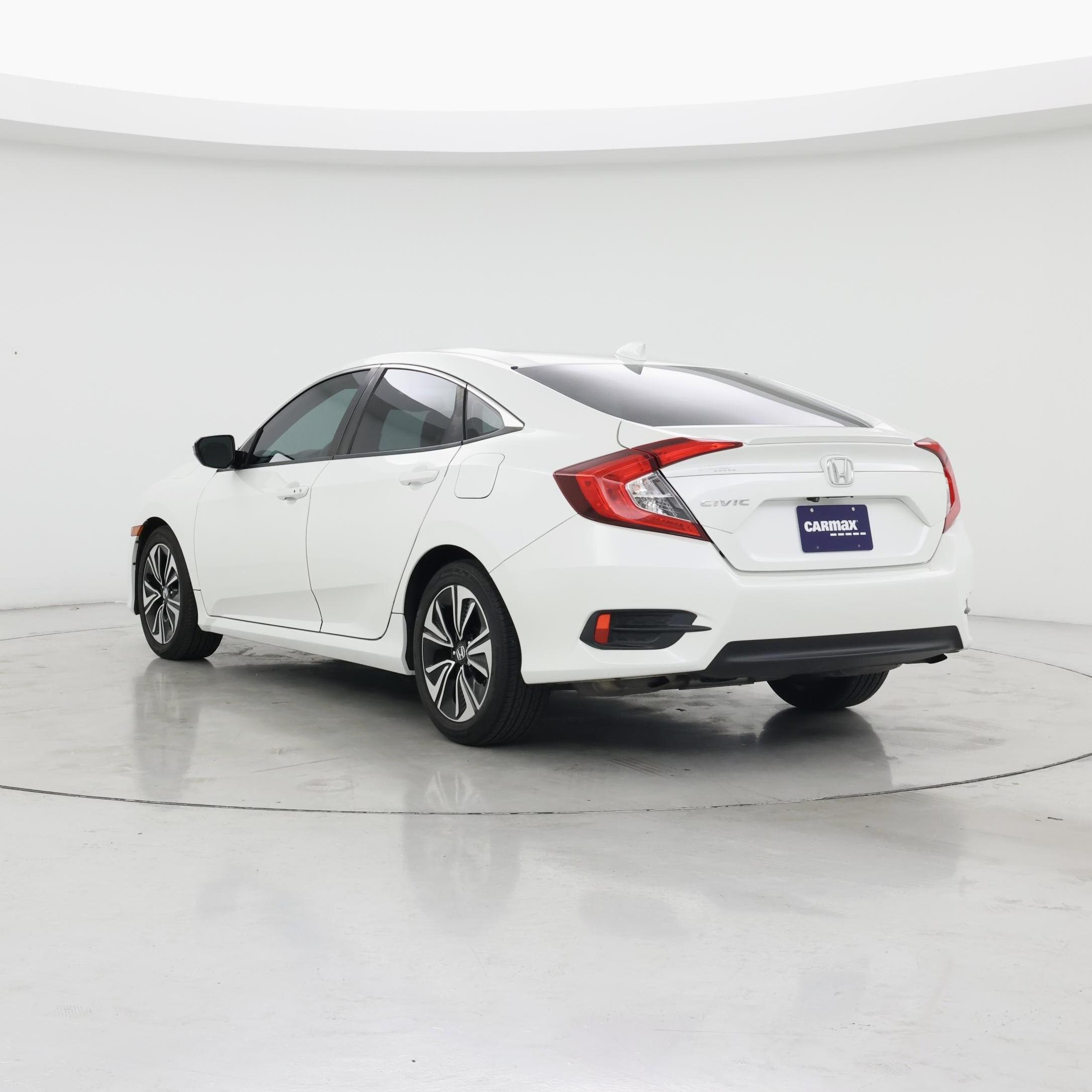 Thumbnail: 2017 Honda Civic - 2