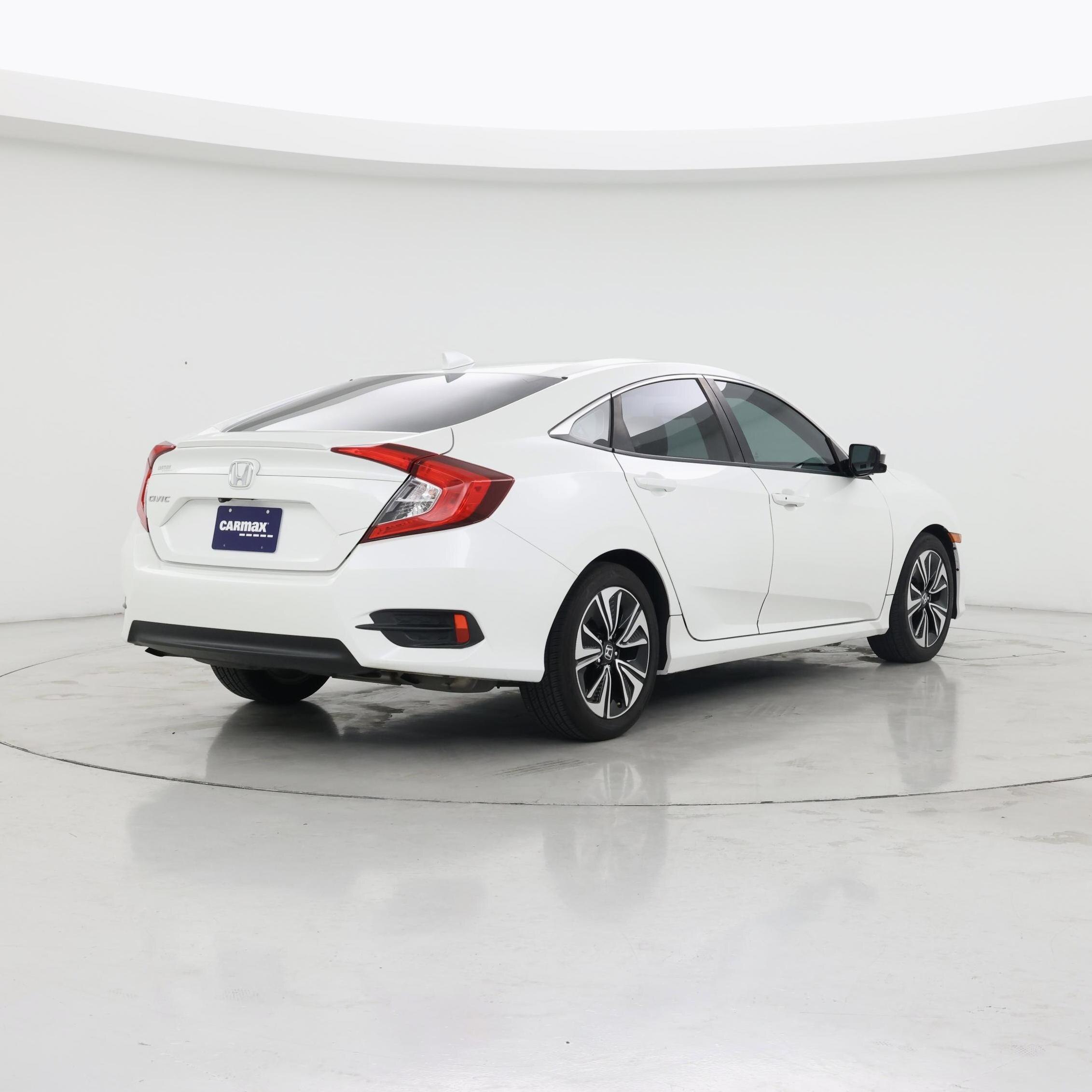 Thumbnail: 2017 Honda Civic - 8