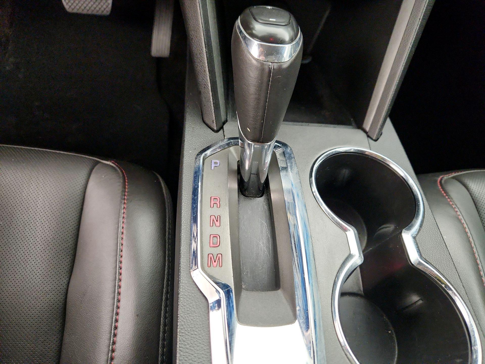 Thumbnail: 2016 GMC Terrain - 17