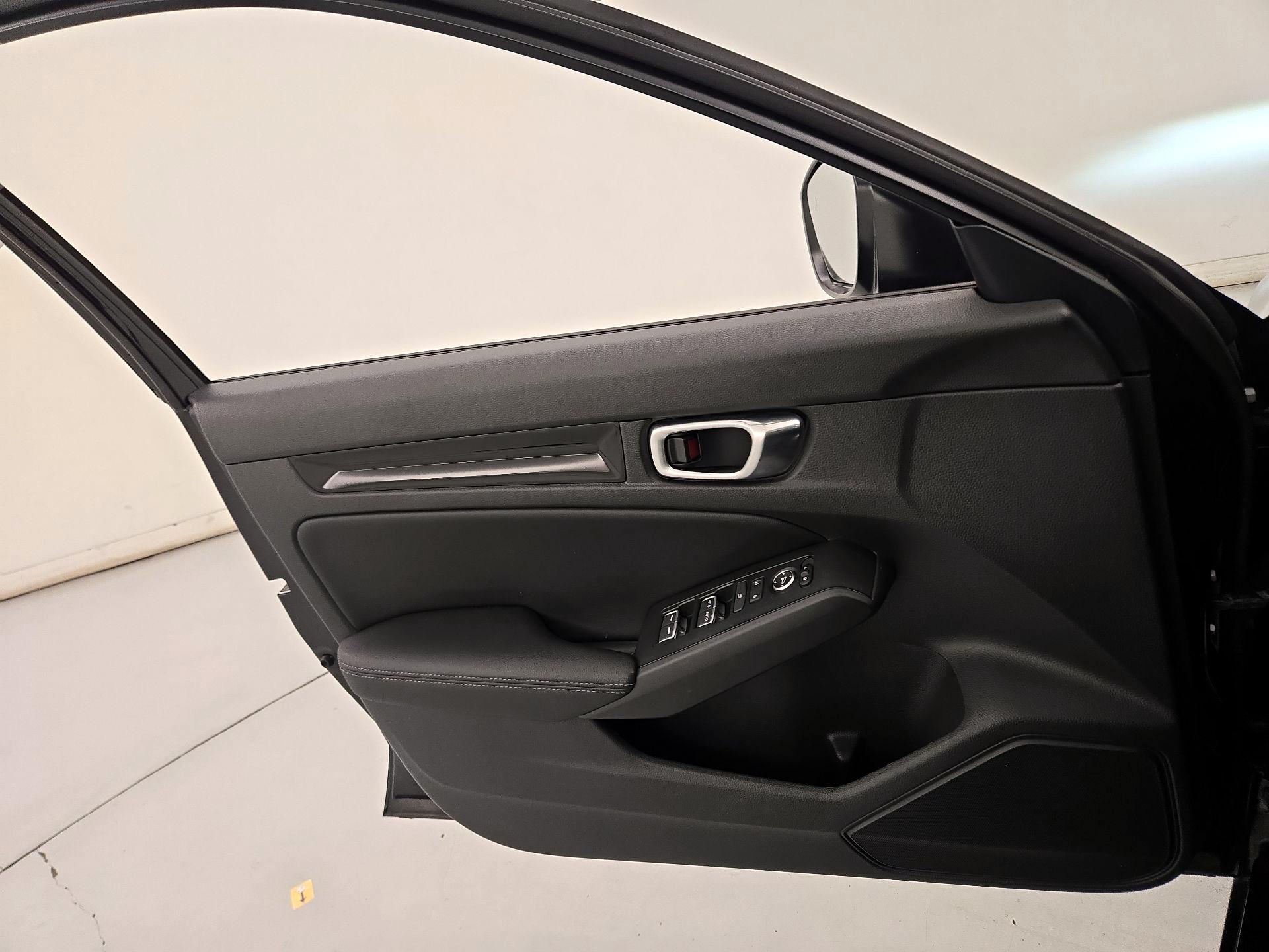 Thumbnail: 2024 Honda Civic - 12