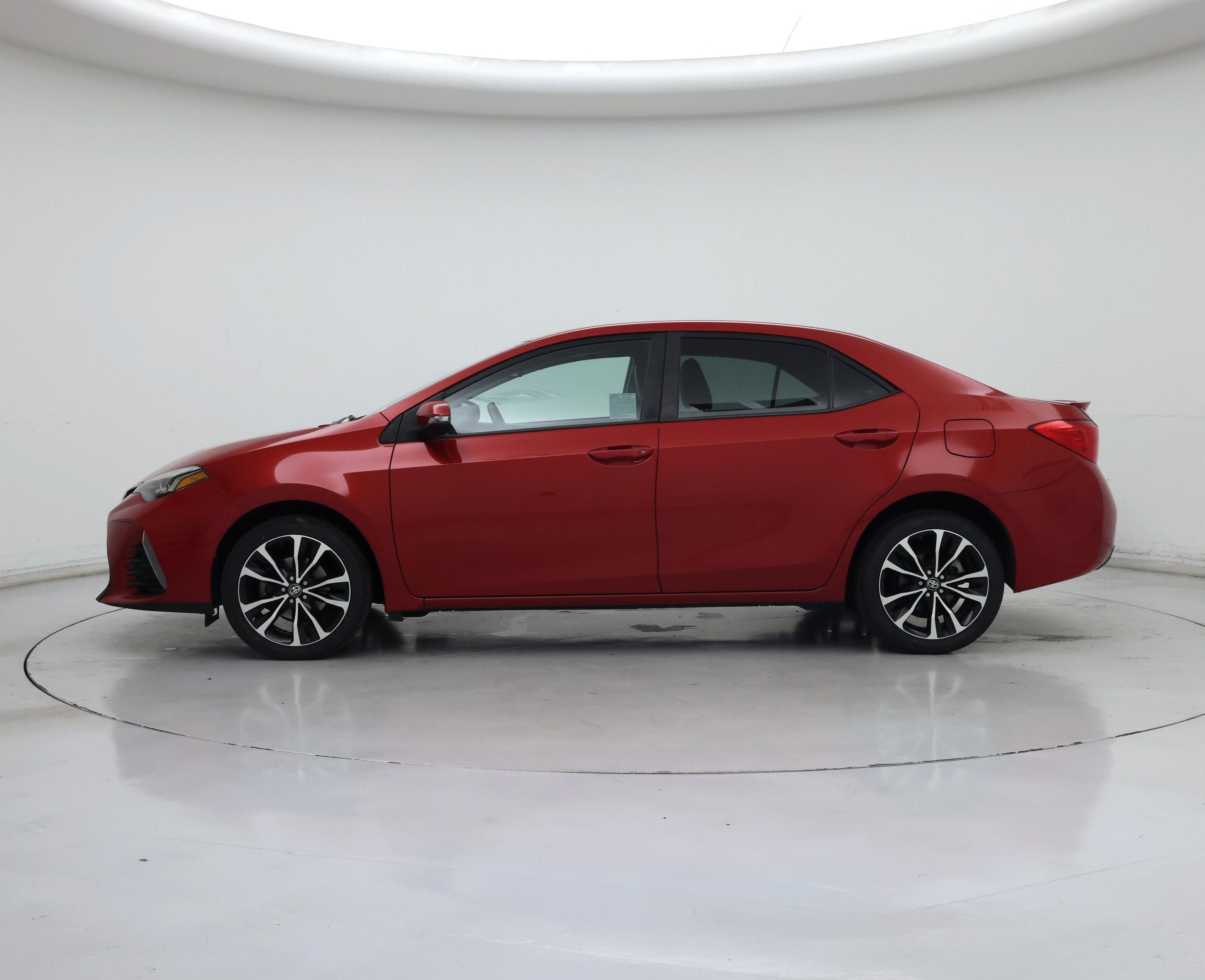 Thumbnail: 2018 Toyota Corolla - 3