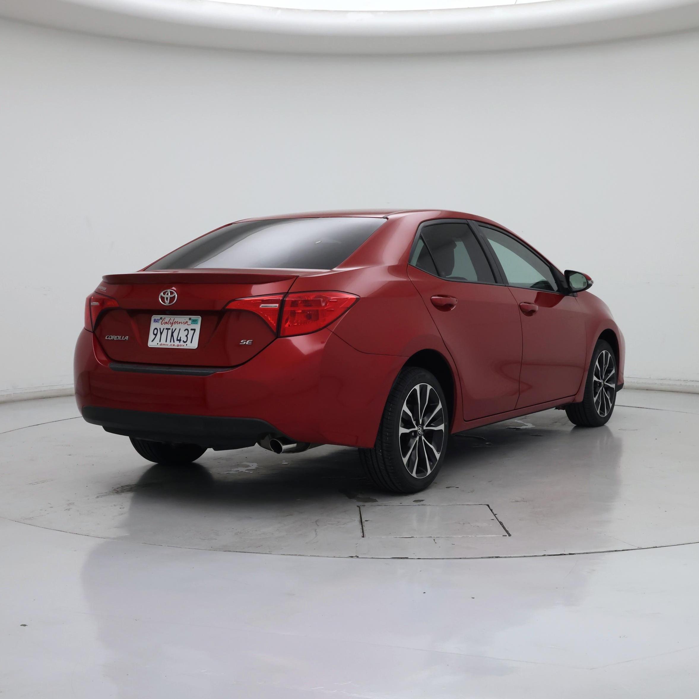 Thumbnail: 2018 Toyota Corolla - 8