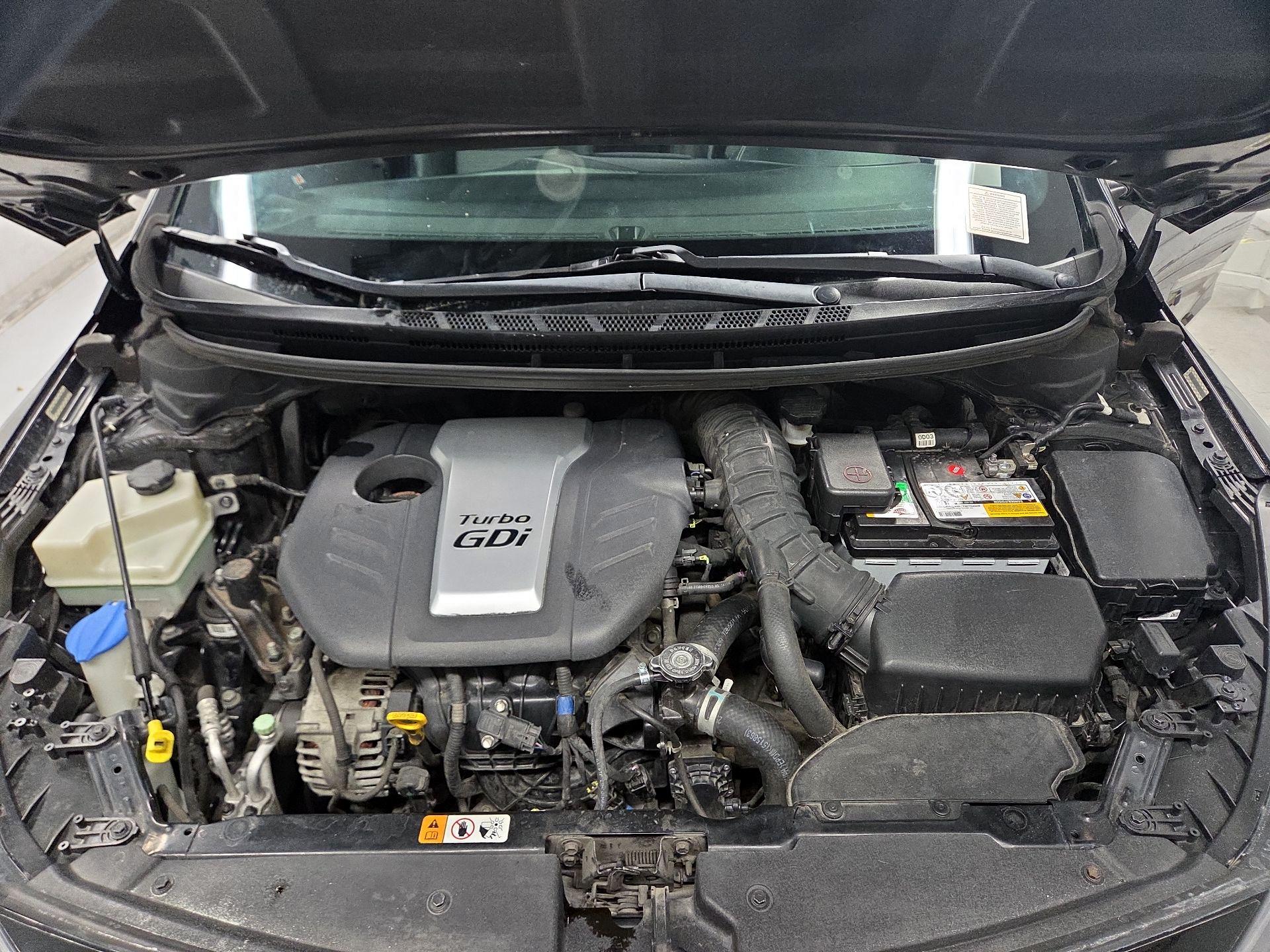 Thumbnail: 2015 Kia Forte - 18