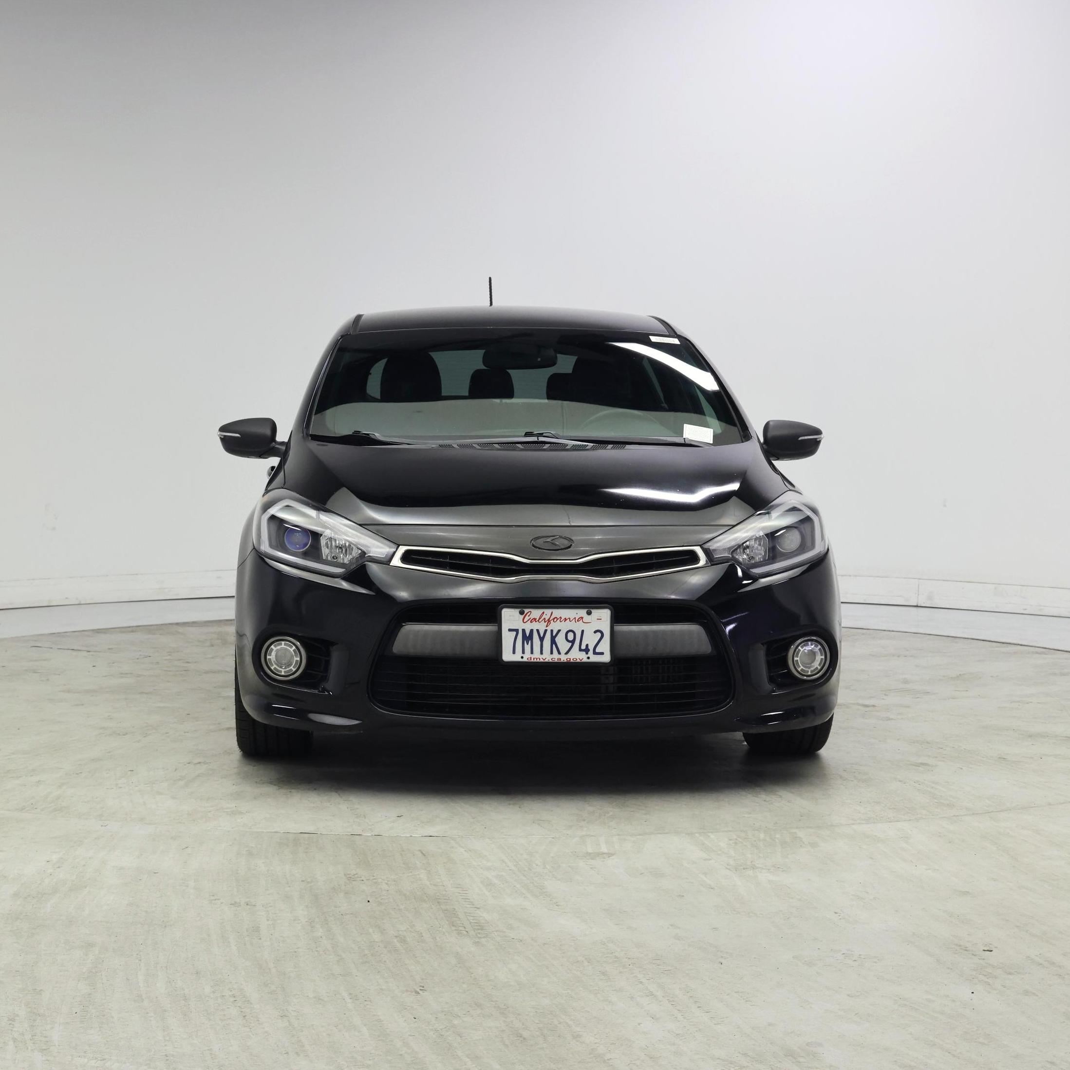 Thumbnail: 2015 Kia Forte - 5