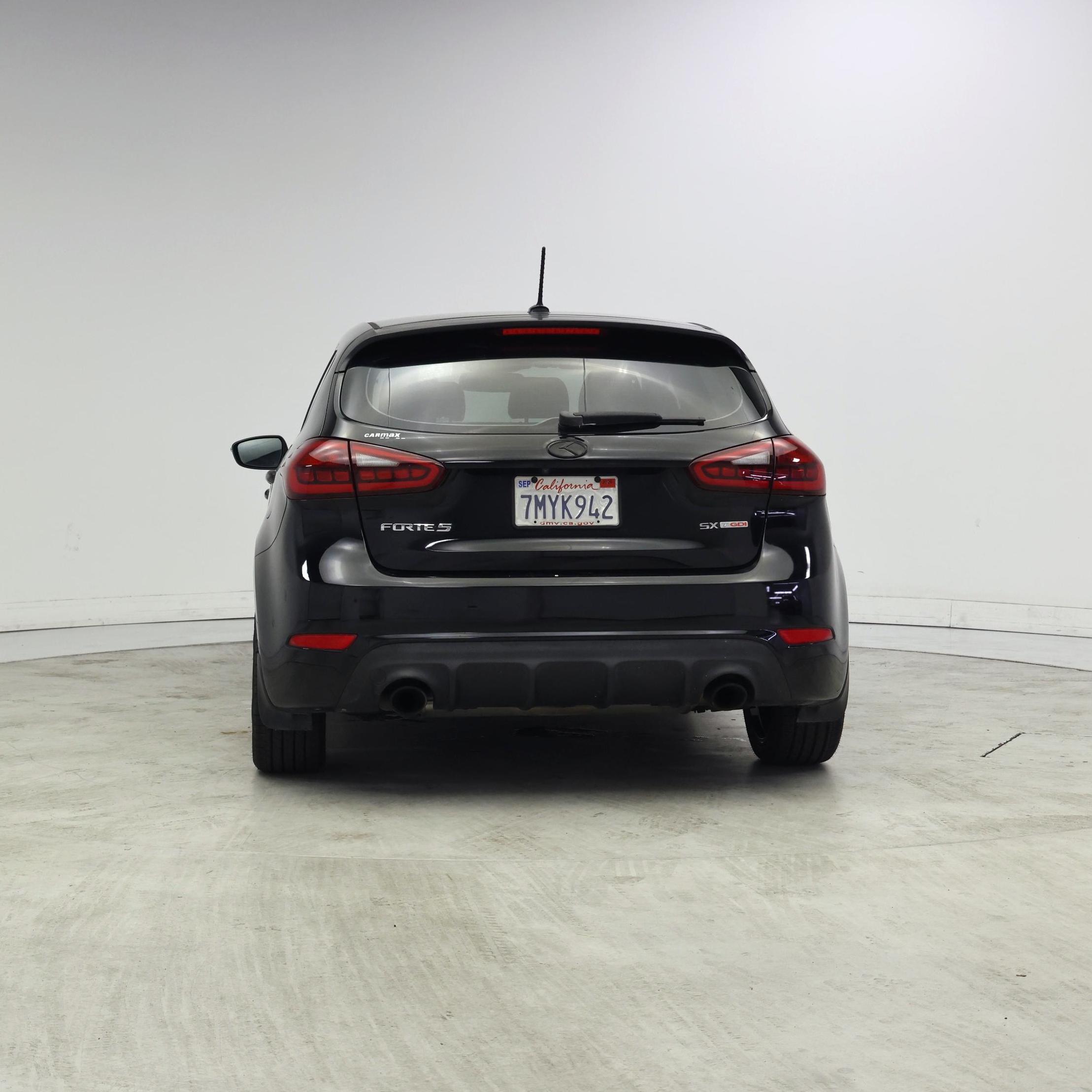 Thumbnail: 2015 Kia Forte - 6