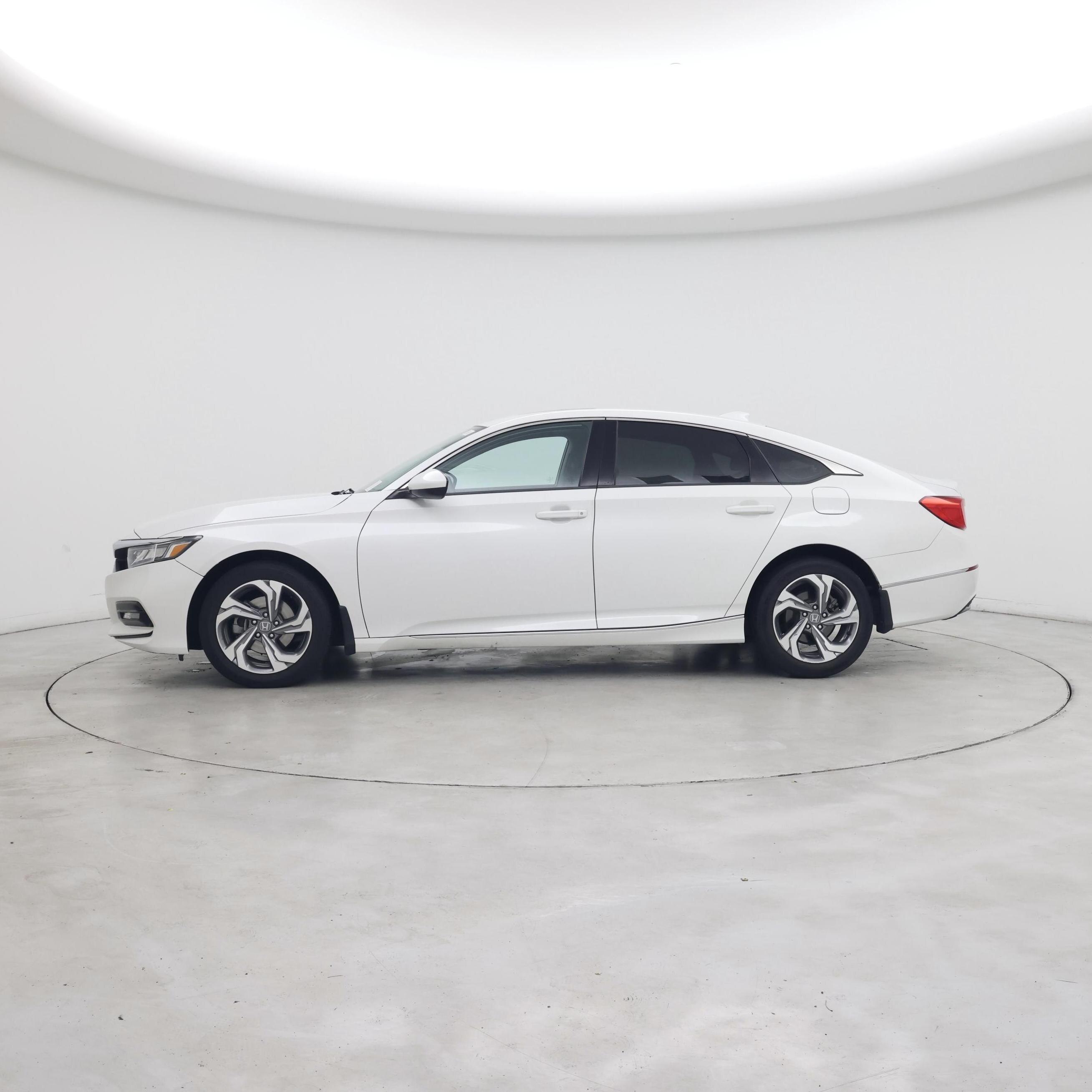 Thumbnail: 2020 Honda Accord - 3