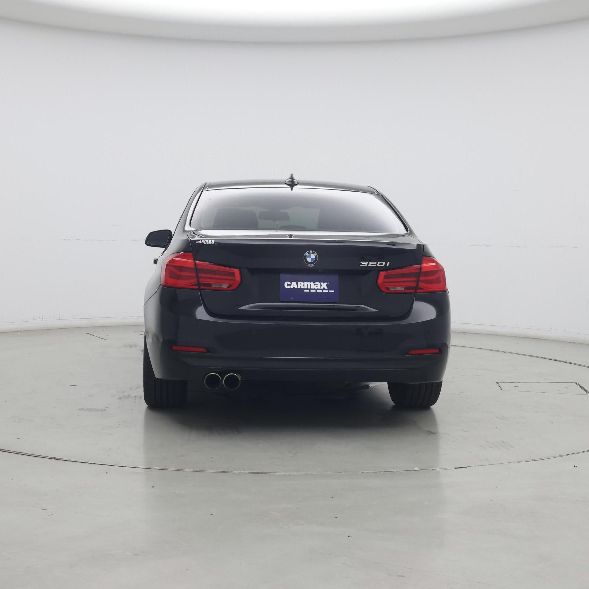 Thumbnail: 2017 BMW 3 Series - 6