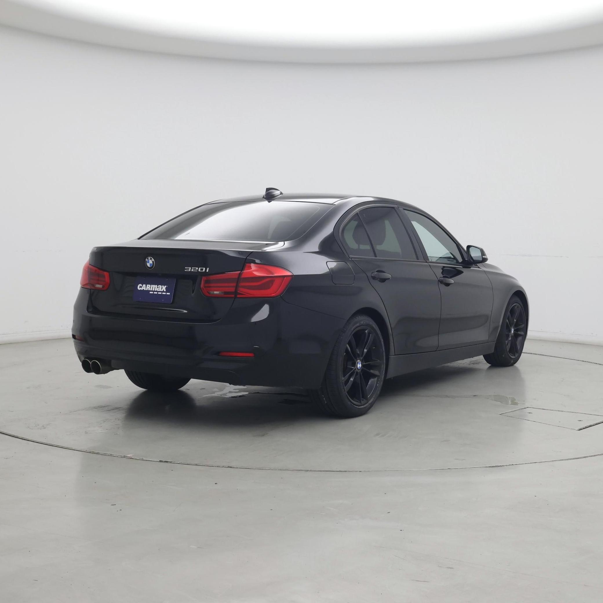 Thumbnail: 2017 BMW 3 Series - 8