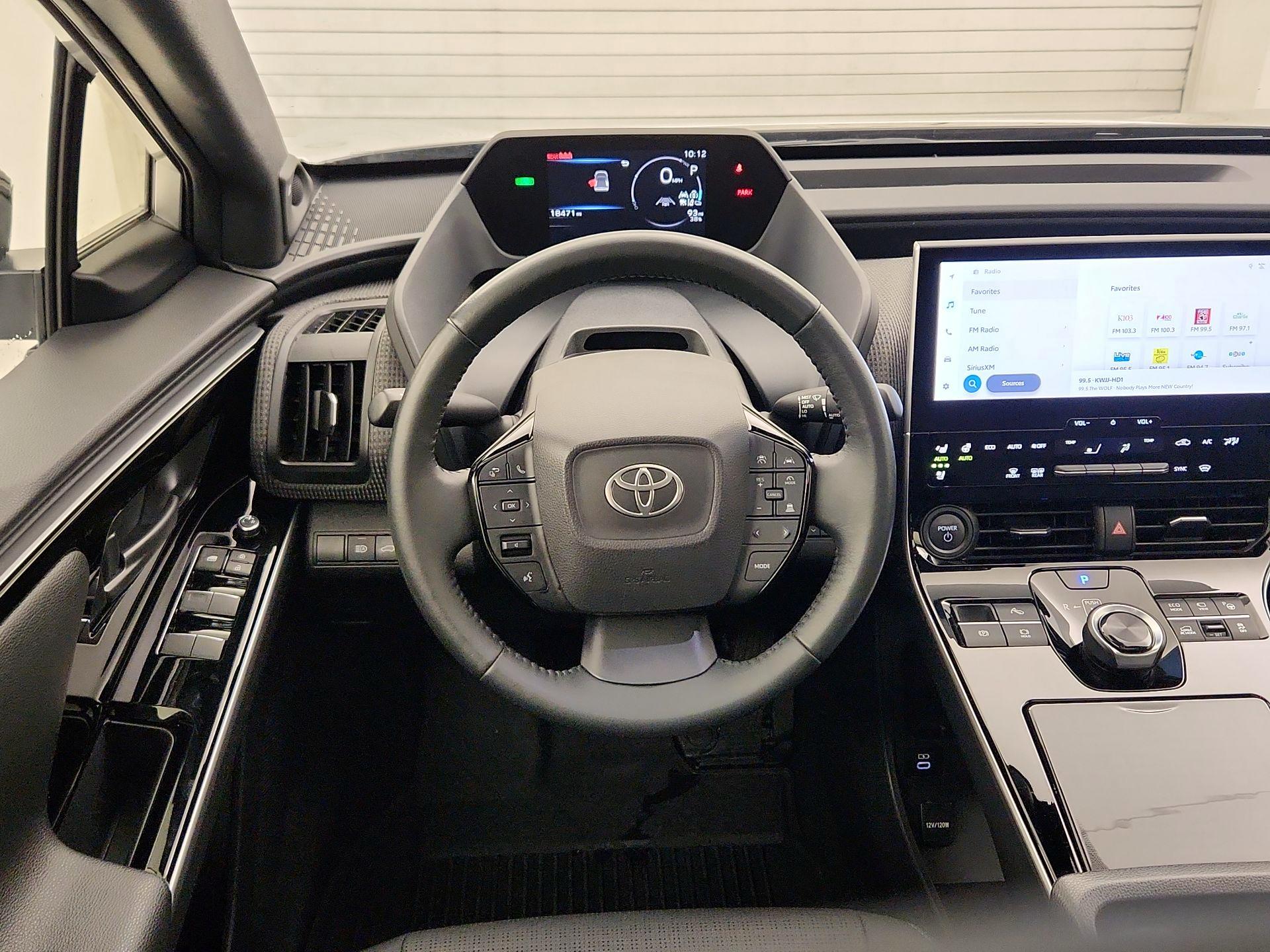 Thumbnail: 2024 Toyota bZ4X - 10