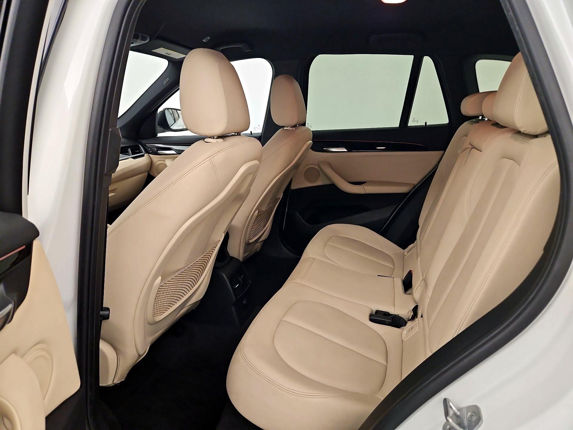 Thumbnail: 2017 BMW X1 - 17