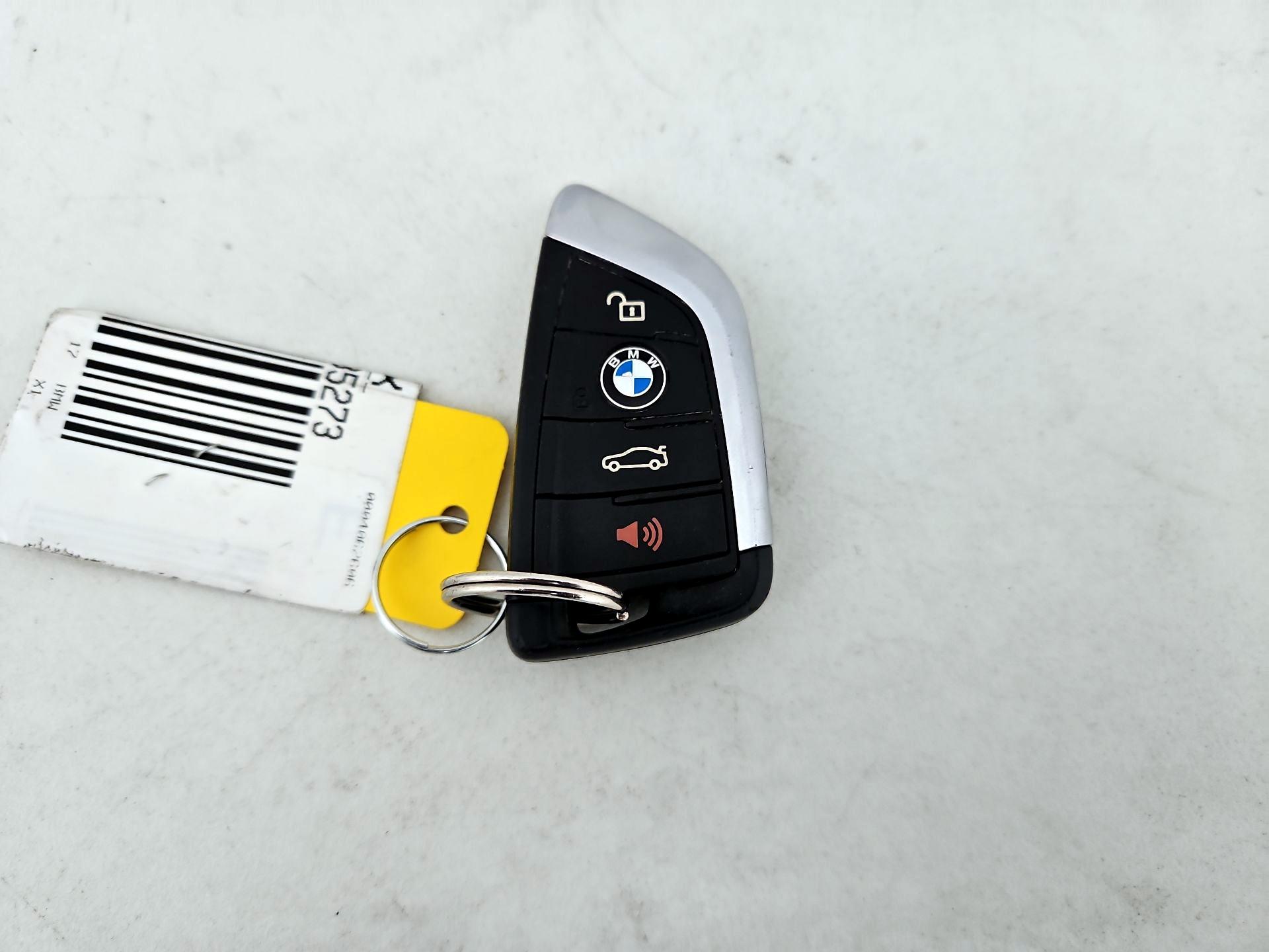 Thumbnail: 2017 BMW X1 - 20