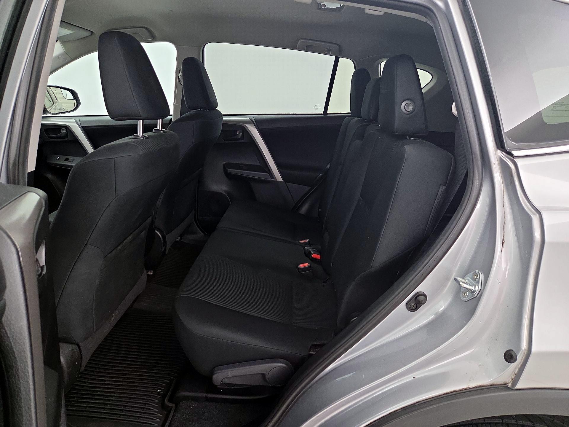 Thumbnail: 2017 Toyota RAV4 - 19