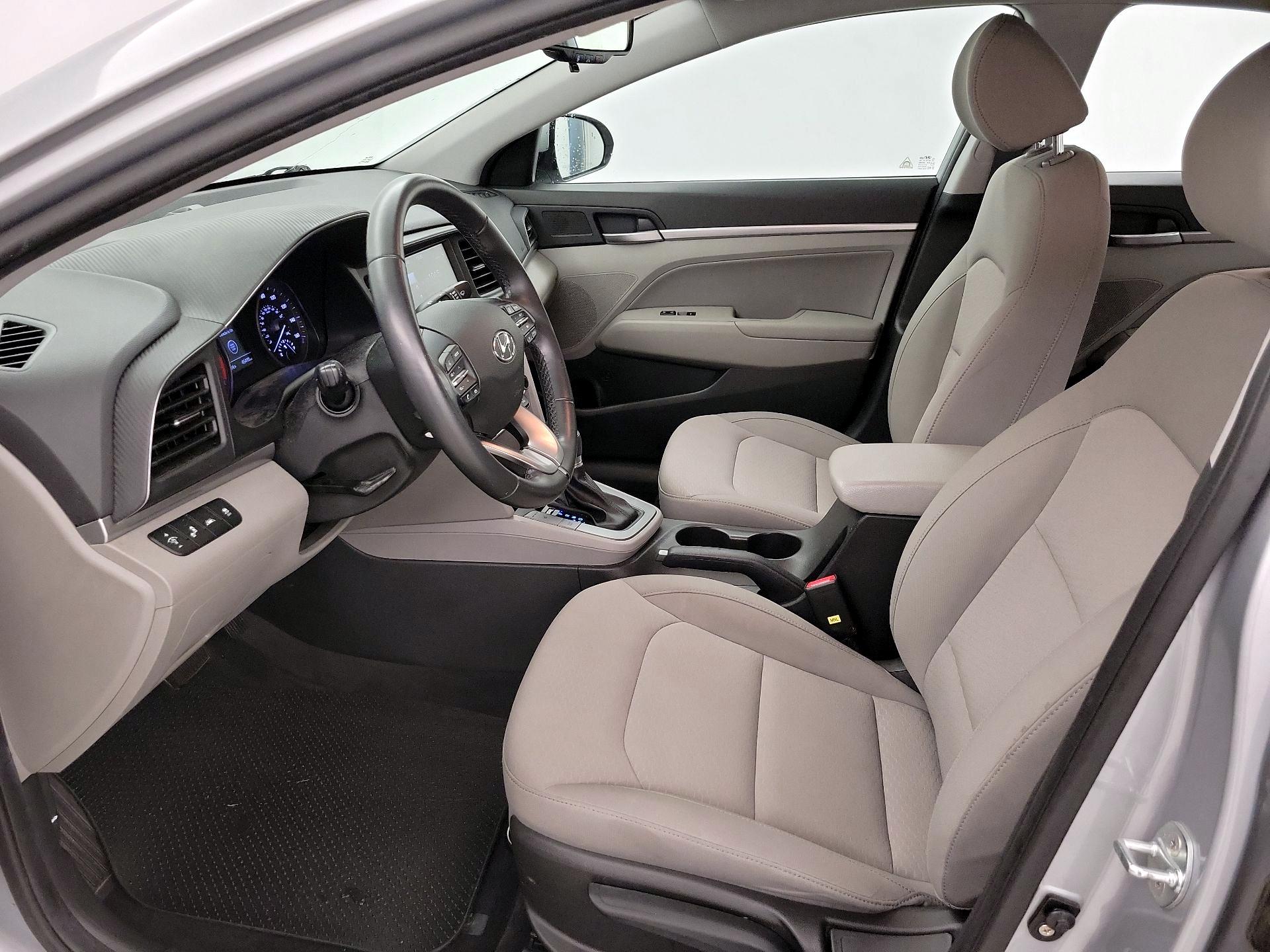 Thumbnail: 2020 Hyundai Elantra - 11