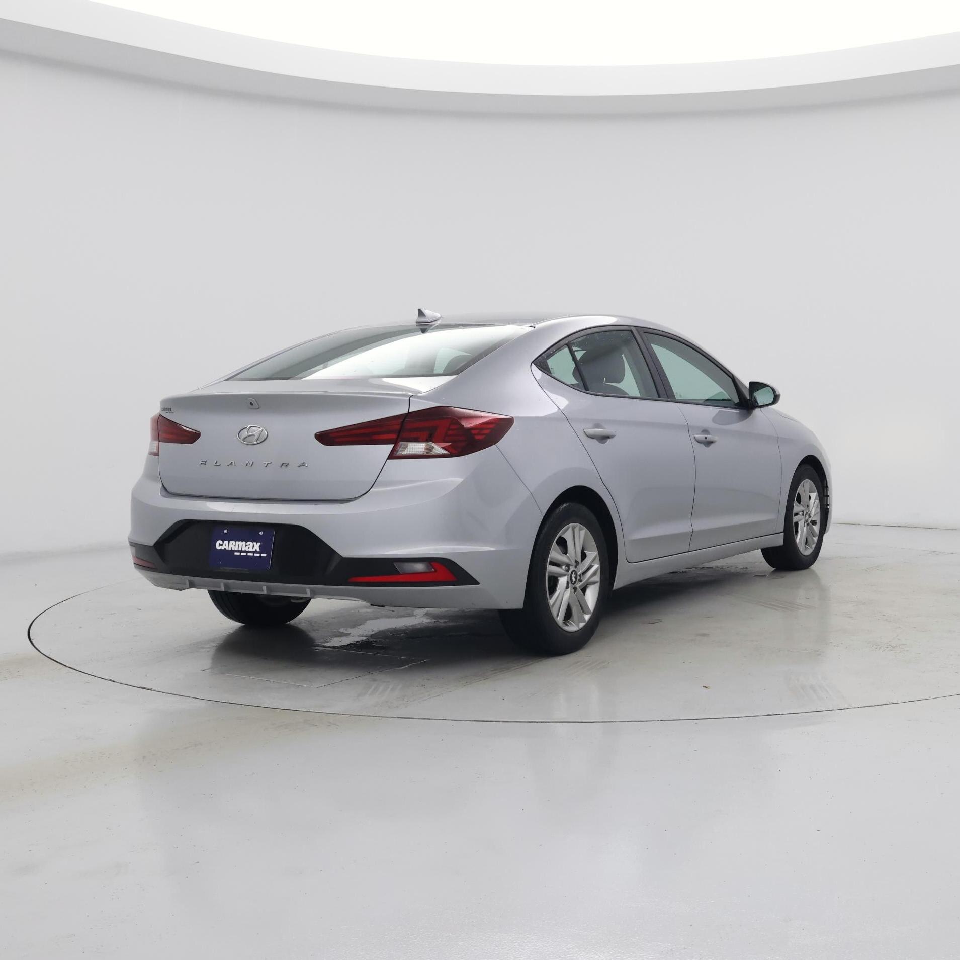 Thumbnail: 2020 Hyundai Elantra - 8